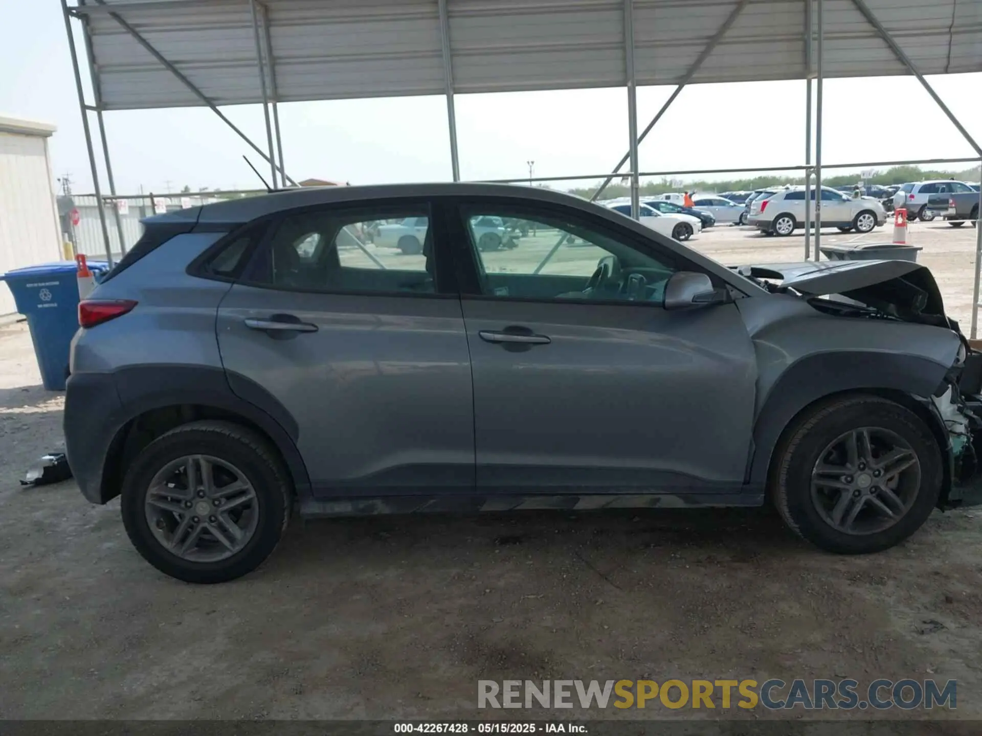 14 Photograph of a damaged car KM8K12AA3MU611563 HYUNDAI KONA 2021