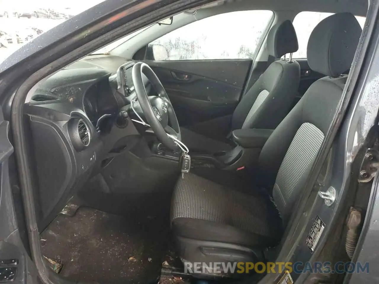 7 Photograph of a damaged car KM8K12AA3MU664098 HYUNDAI KONA 2021