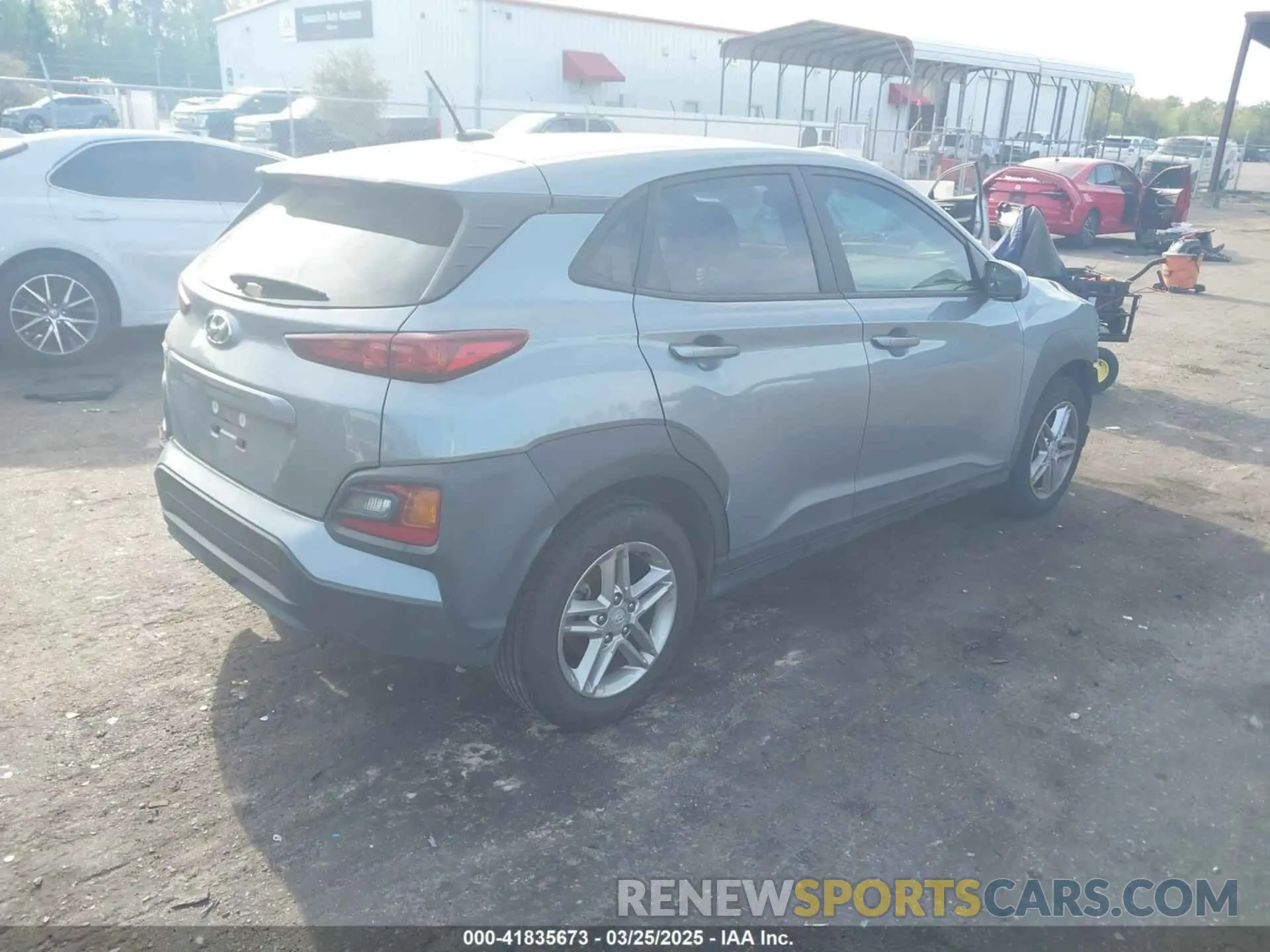 4 Photograph of a damaged car KM8K12AA4MU642367 HYUNDAI KONA 2021