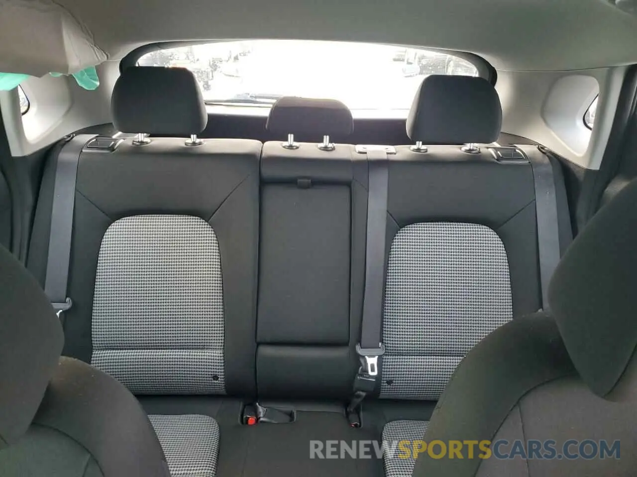 10 Photograph of a damaged car KM8K12AA5MU645844 HYUNDAI KONA 2021