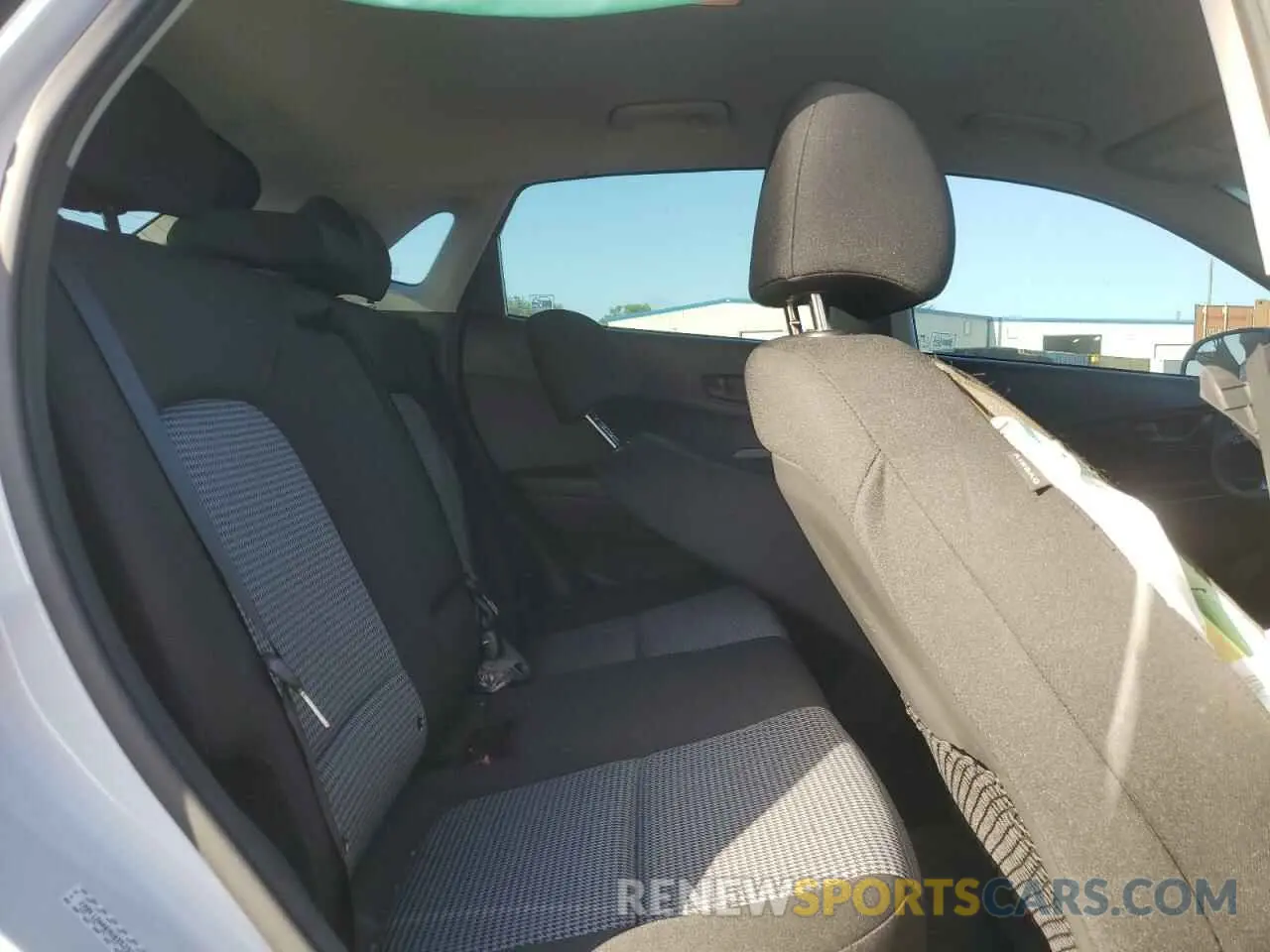 11 Photograph of a damaged car KM8K12AA6MU655234 HYUNDAI KONA 2021