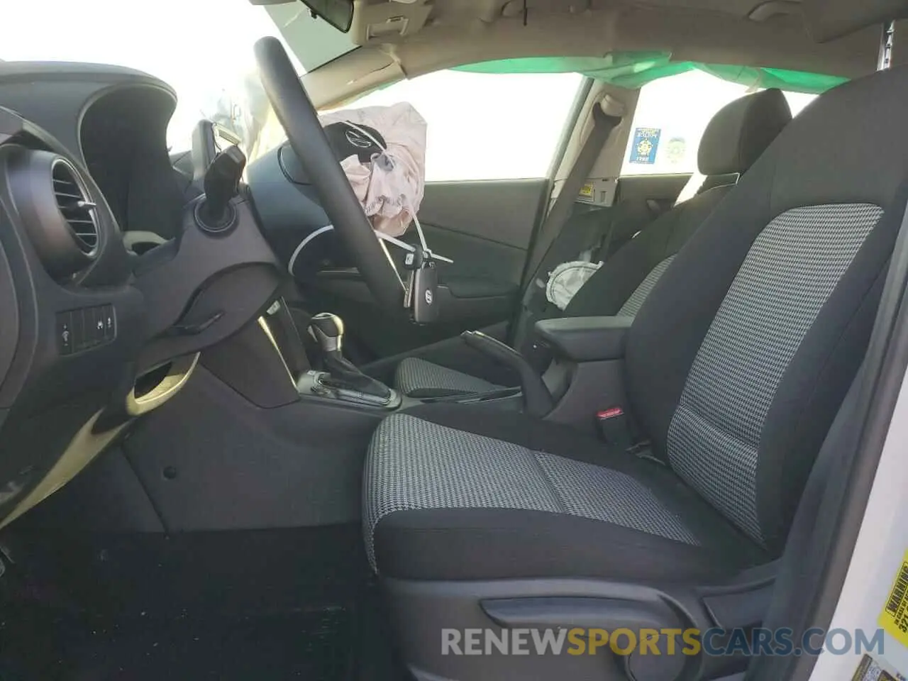 7 Photograph of a damaged car KM8K12AA6MU655234 HYUNDAI KONA 2021