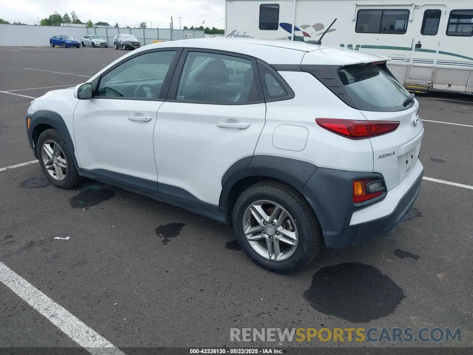 3 Photograph of a damaged car KM8K12AA7MU609122 HYUNDAI KONA 2021