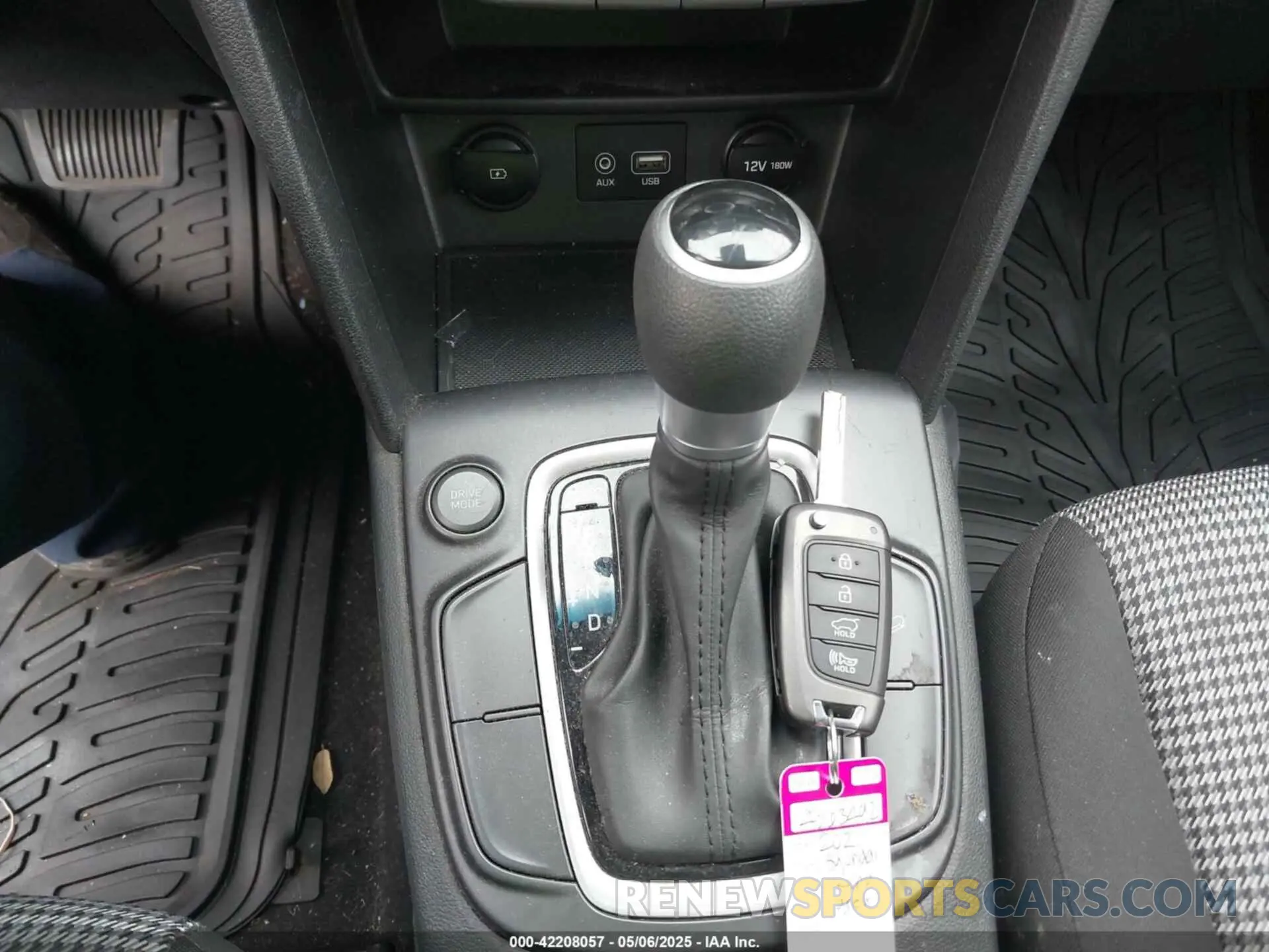 11 Photograph of a damaged car KM8K12AA7MU610867 HYUNDAI KONA 2021