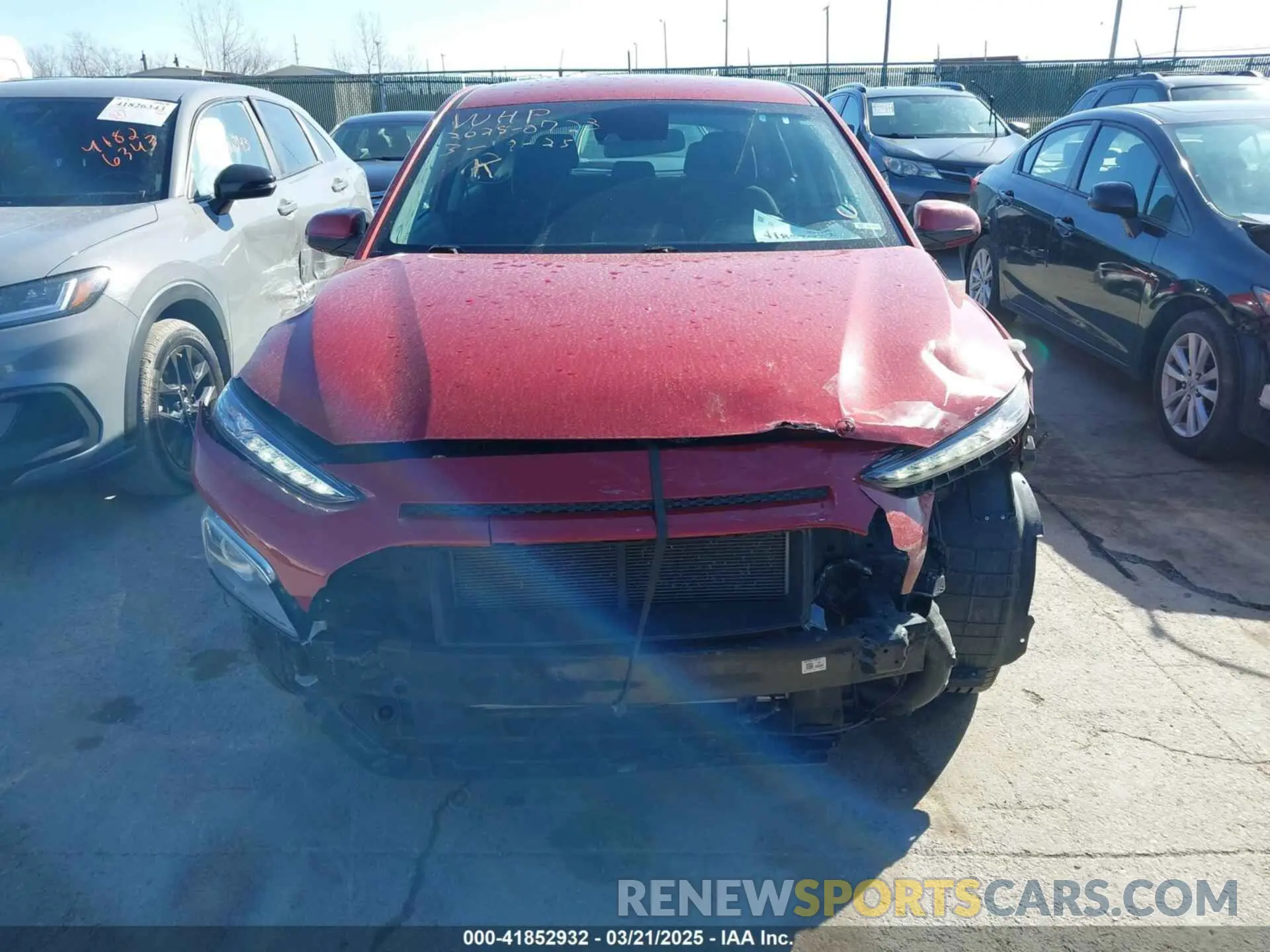 13 Photograph of a damaged car KM8K12AA7MU645814 HYUNDAI KONA 2021