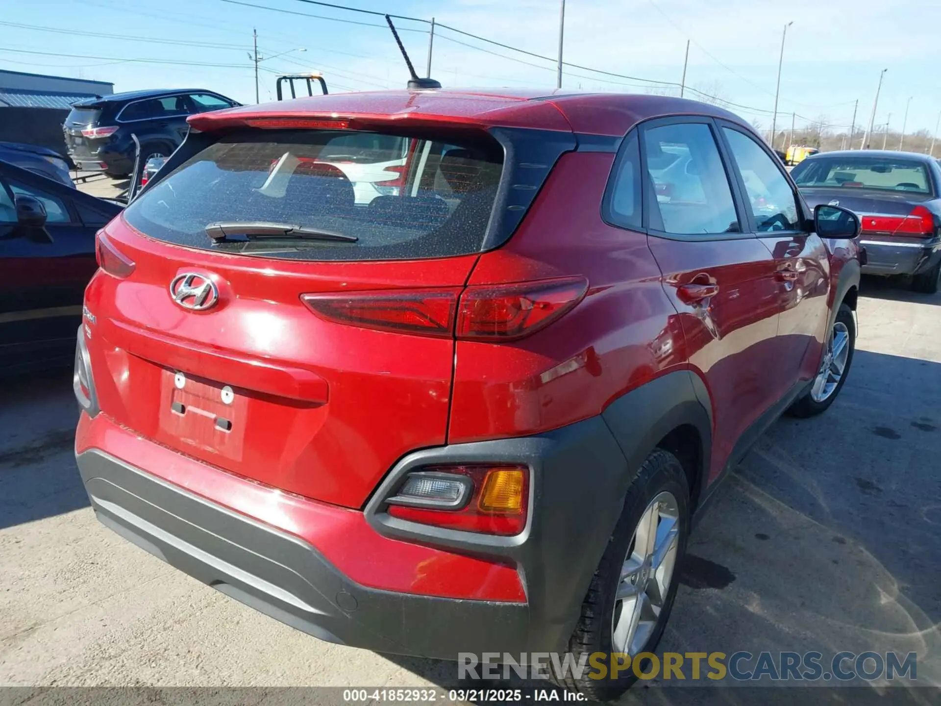4 Photograph of a damaged car KM8K12AA7MU645814 HYUNDAI KONA 2021