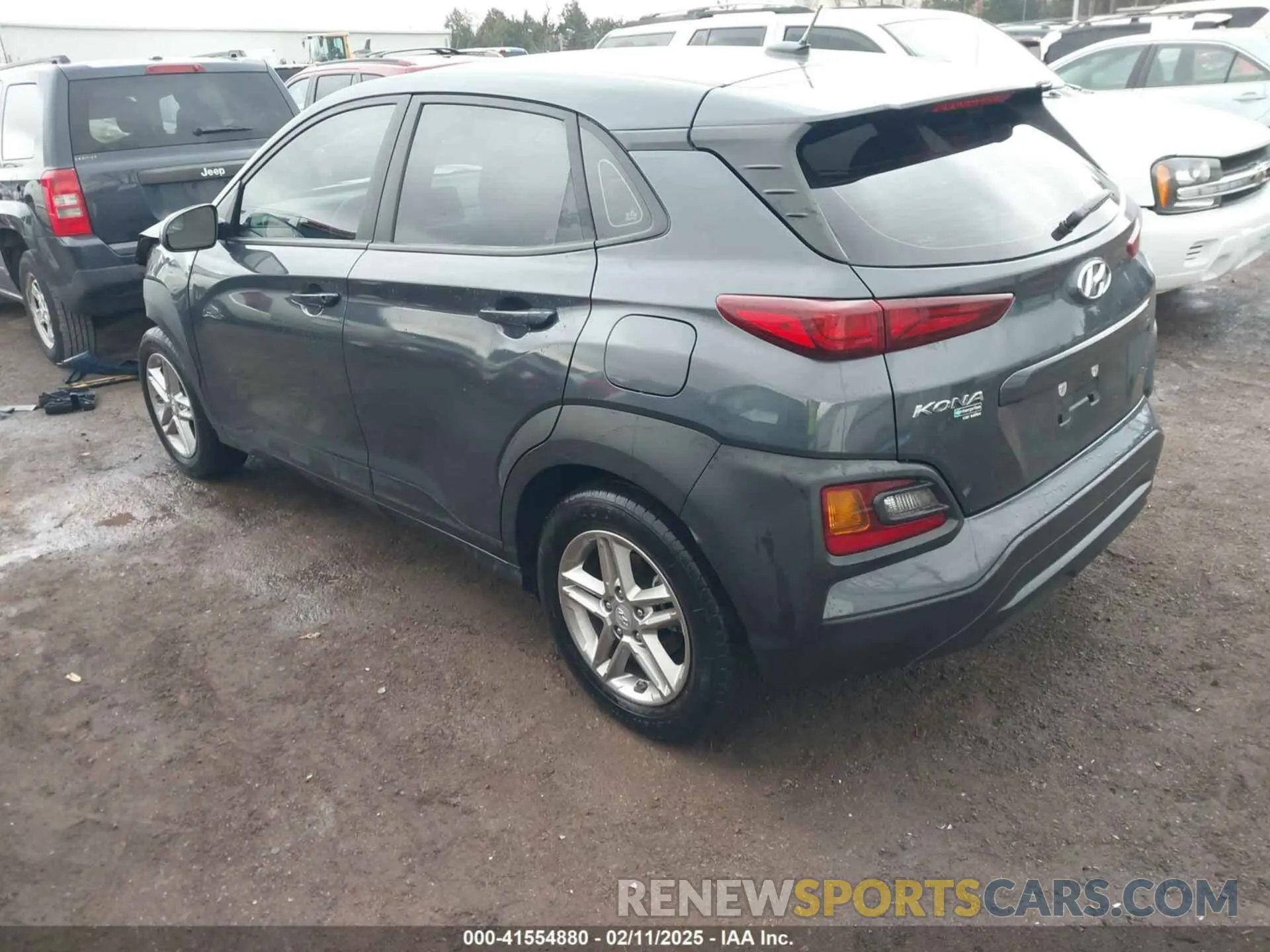 3 Photograph of a damaged car KM8K12AA8MU646065 HYUNDAI KONA 2021