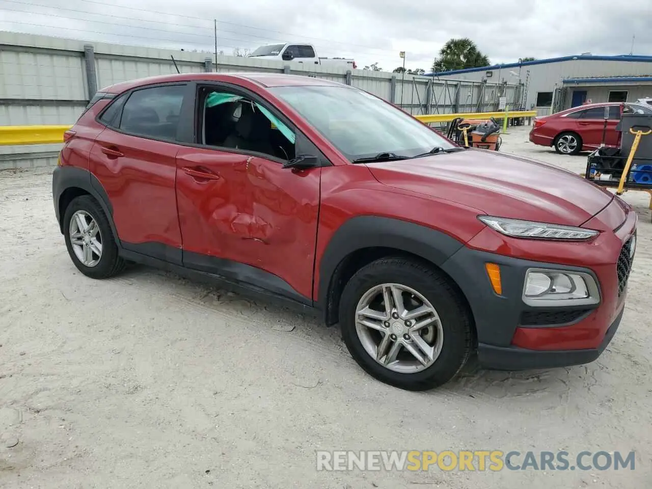 4 Photograph of a damaged car KM8K12AA9MU619361 HYUNDAI KONA 2021