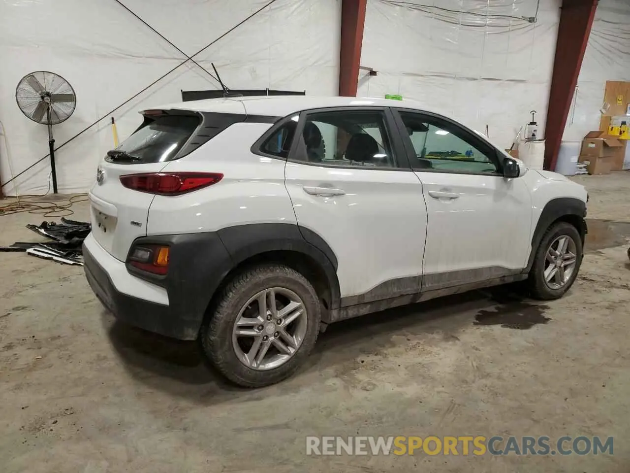 3 Photograph of a damaged car KM8K1CAA1MU600759 HYUNDAI KONA 2021