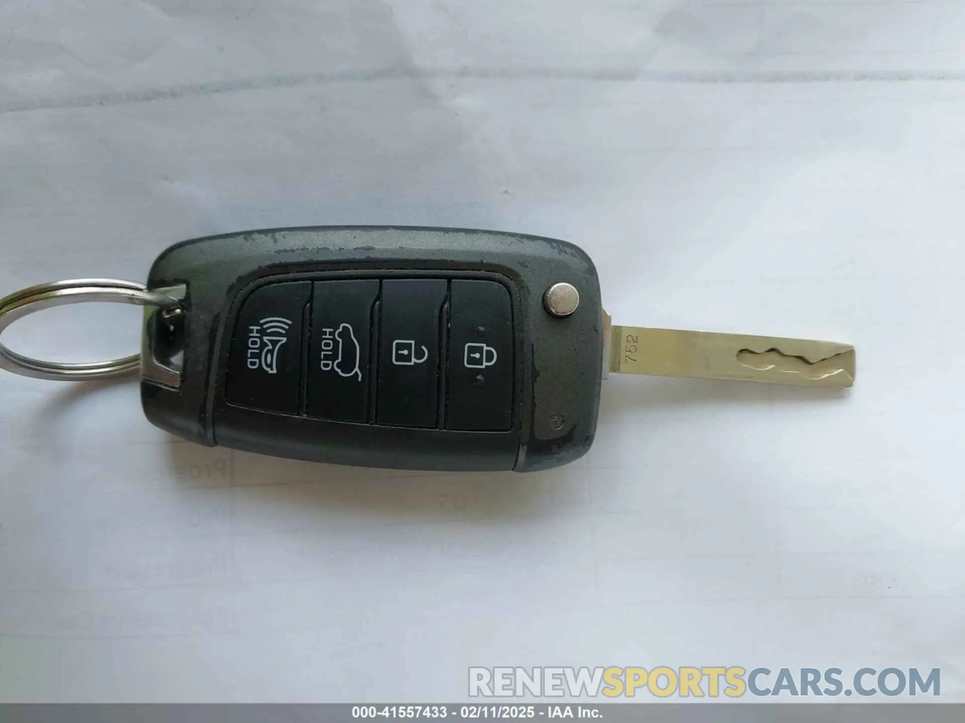11 Photograph of a damaged car KM8K1CAA1MU690480 HYUNDAI KONA 2021
