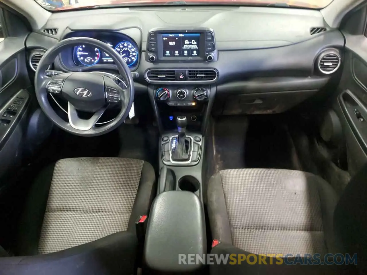 8 Photograph of a damaged car KM8K1CAA2MU711353 HYUNDAI KONA 2021