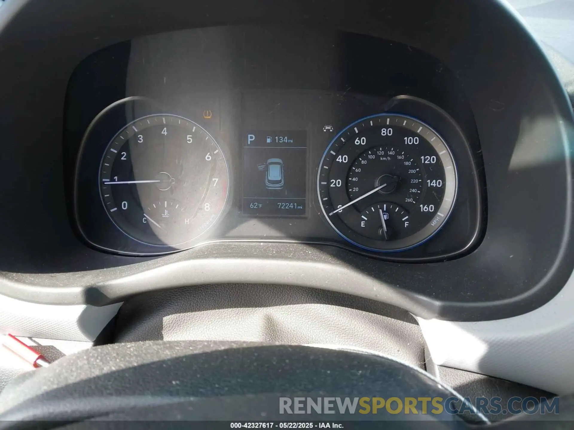 7 Photograph of a damaged car KM8K1CAA3MU635352 HYUNDAI KONA 2021