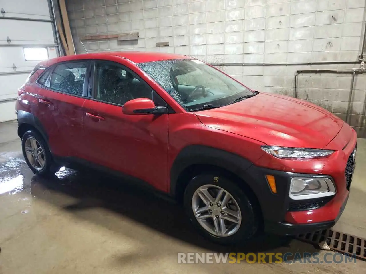 4 Photograph of a damaged car KM8K1CAA4MU739039 HYUNDAI KONA 2021