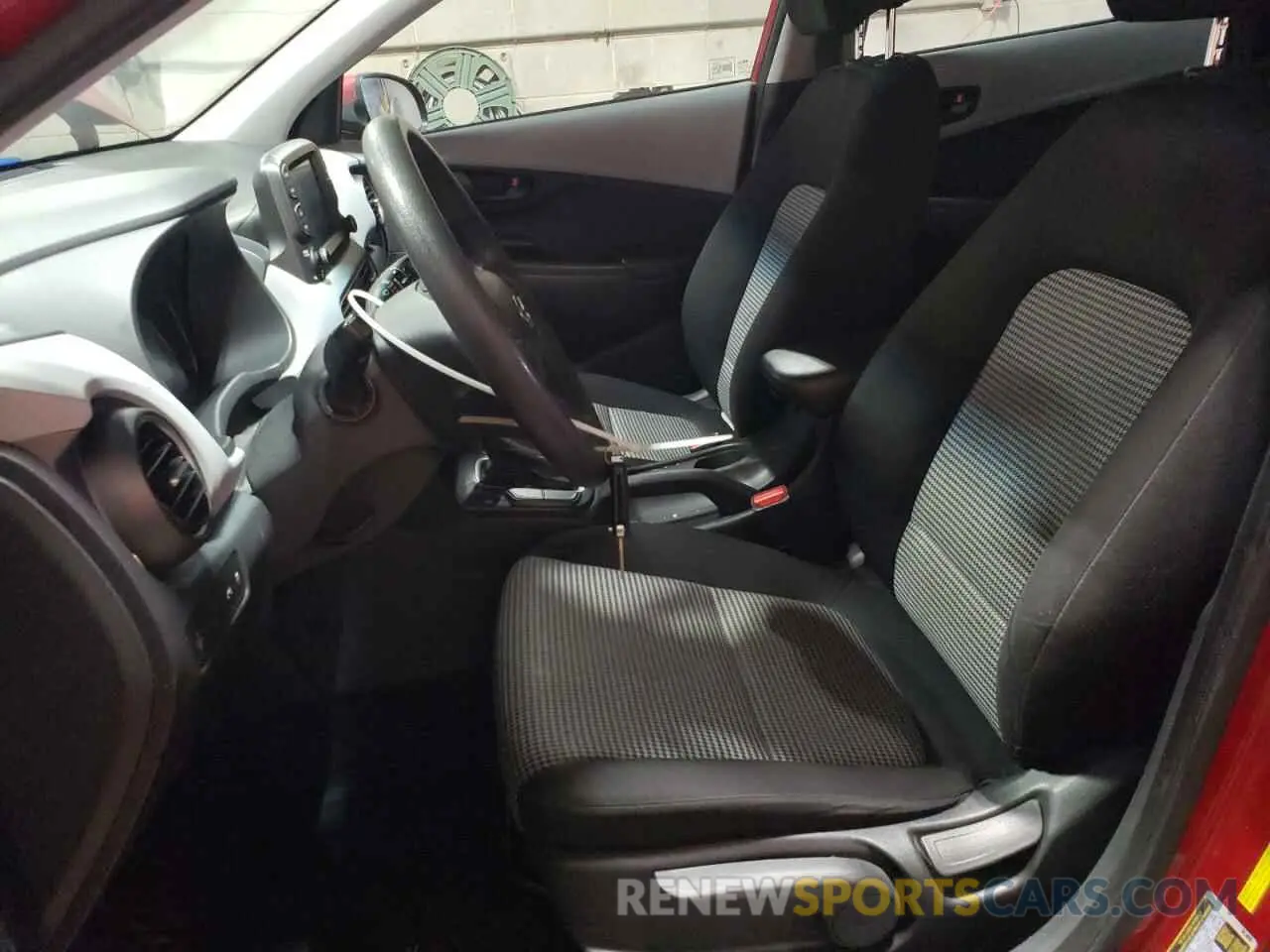 7 Photograph of a damaged car KM8K1CAA4MU739039 HYUNDAI KONA 2021