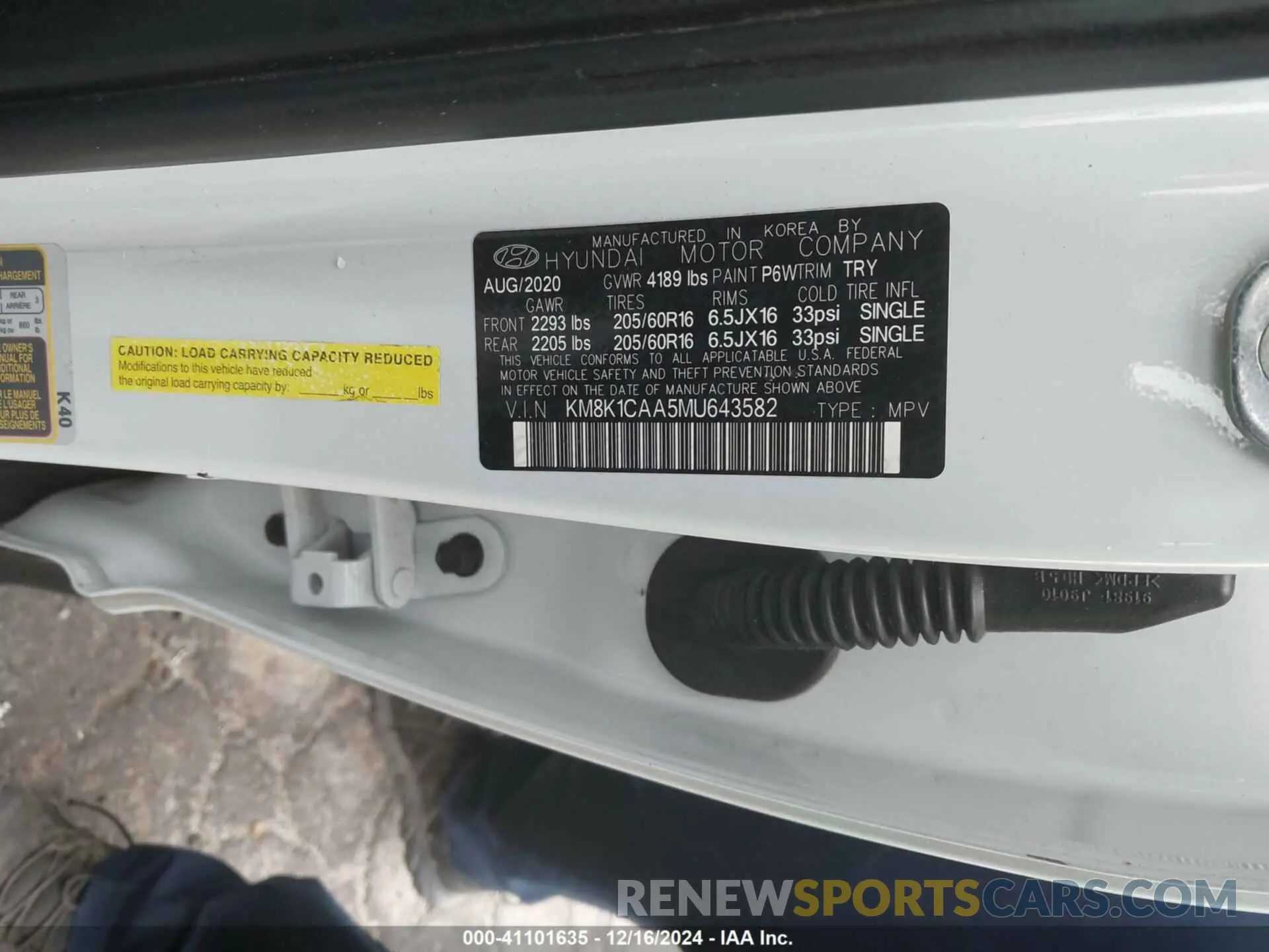 9 Photograph of a damaged car KM8K1CAA5MU643582 HYUNDAI KONA 2021