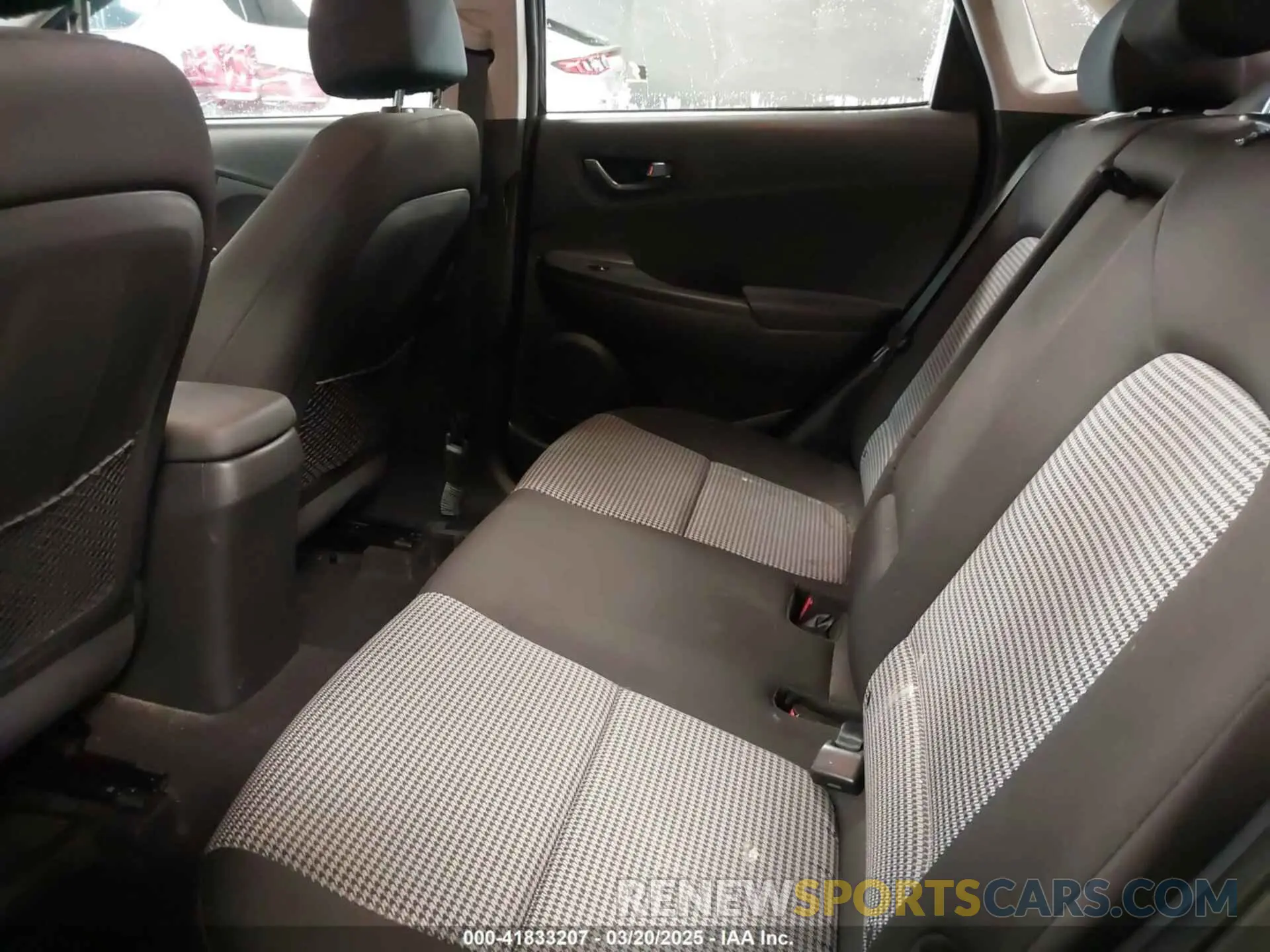 8 Photograph of a damaged car KM8K1CAA5MU647521 HYUNDAI KONA 2021