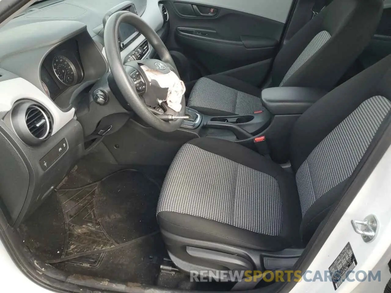 7 Photograph of a damaged car KM8K1CAA5MU716269 HYUNDAI KONA 2021