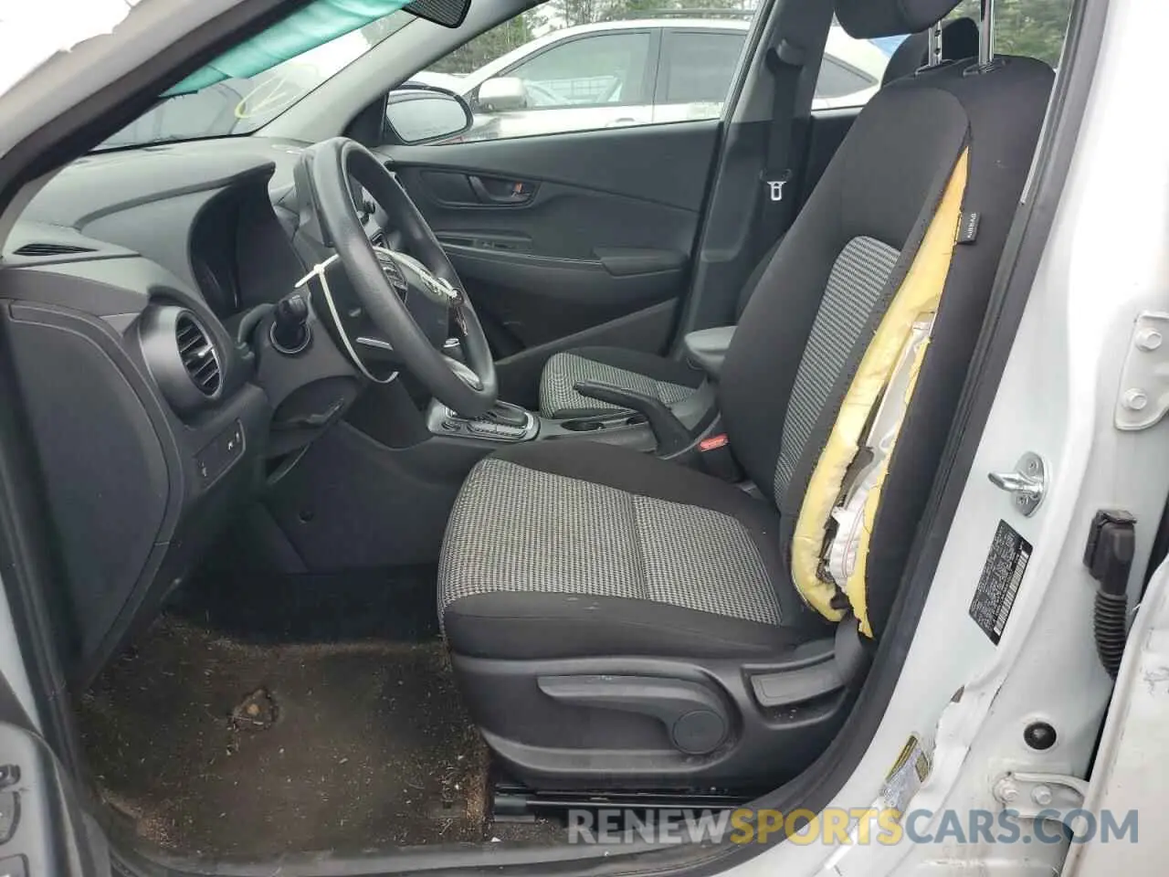 7 Photograph of a damaged car KM8K1CAA7MU659637 HYUNDAI KONA 2021