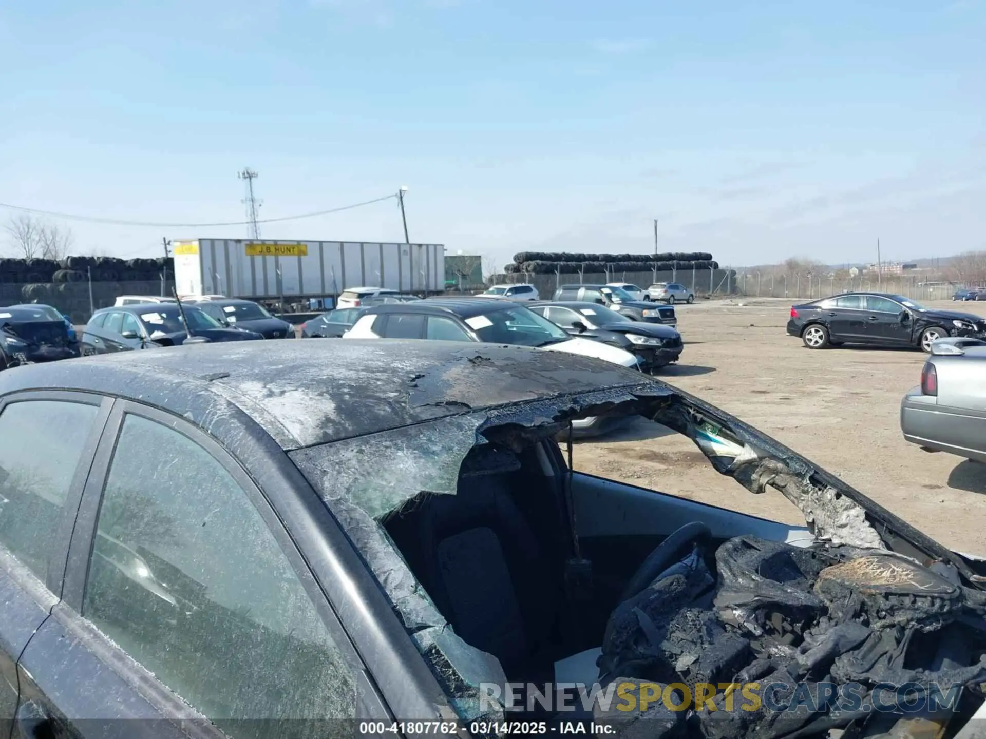 12 Photograph of a damaged car KM8K1CAA7MU746020 HYUNDAI KONA 2021