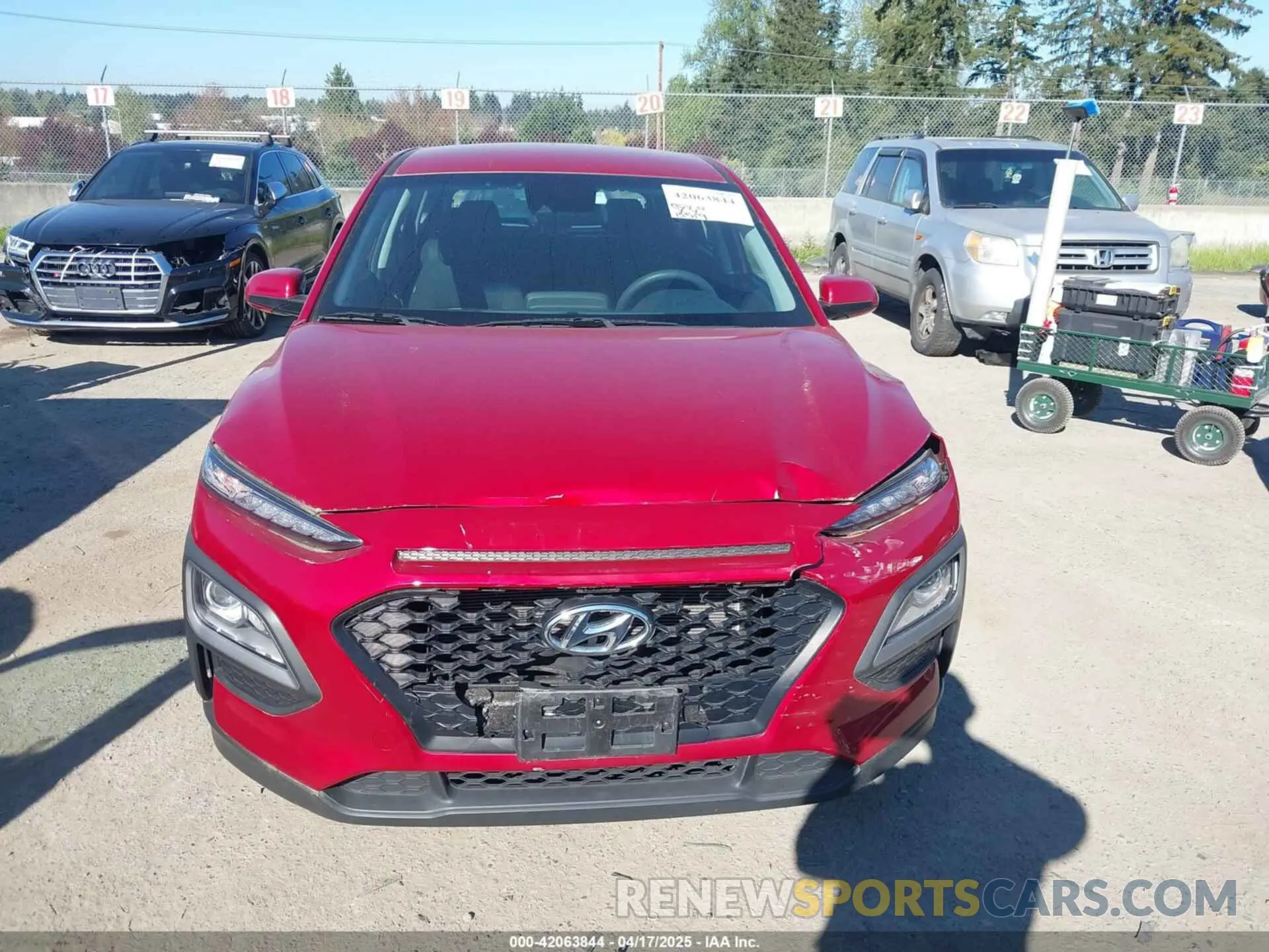 12 Photograph of a damaged car KM8K1CAA8MU685132 HYUNDAI KONA 2021