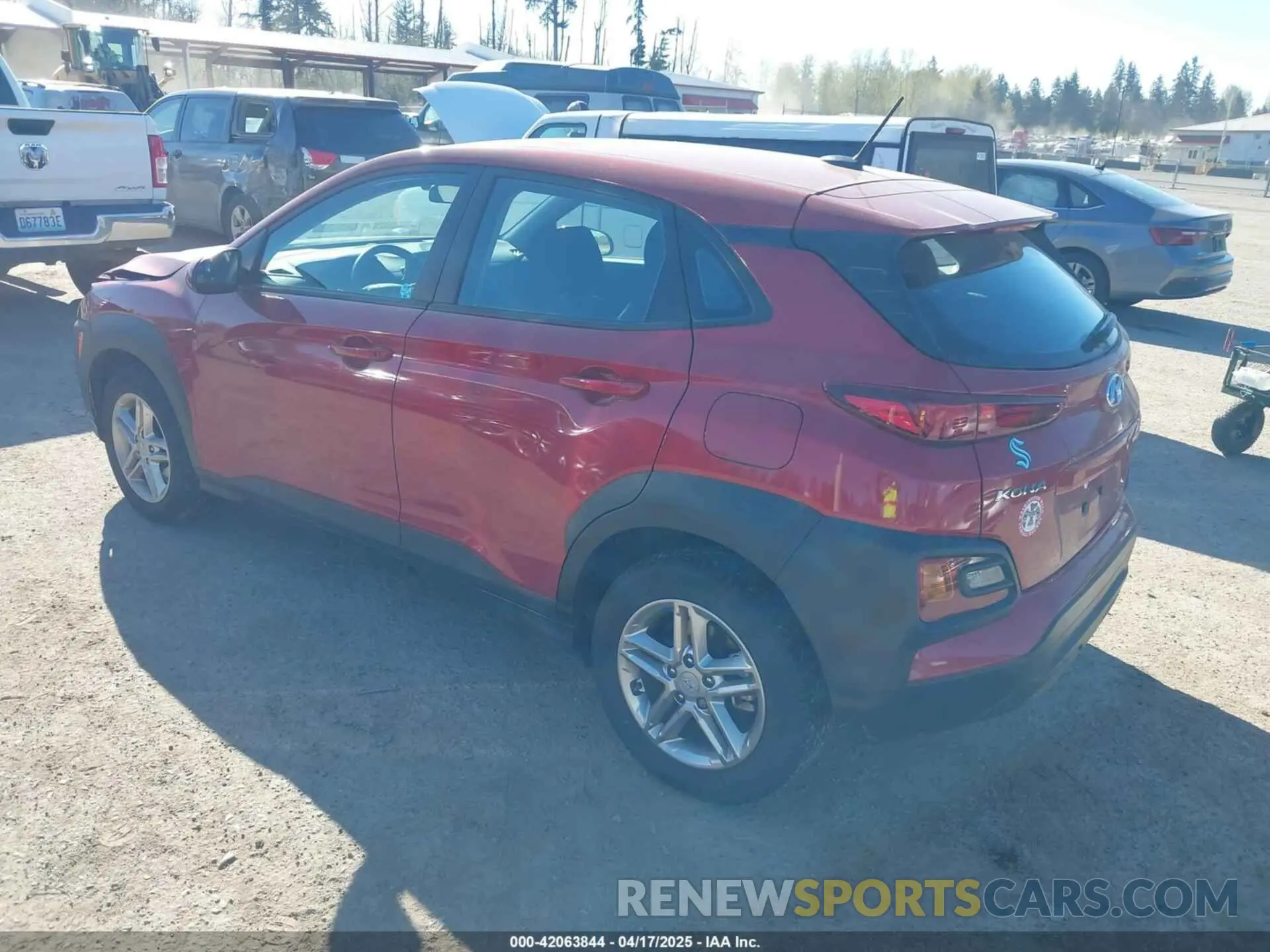 3 Photograph of a damaged car KM8K1CAA8MU685132 HYUNDAI KONA 2021