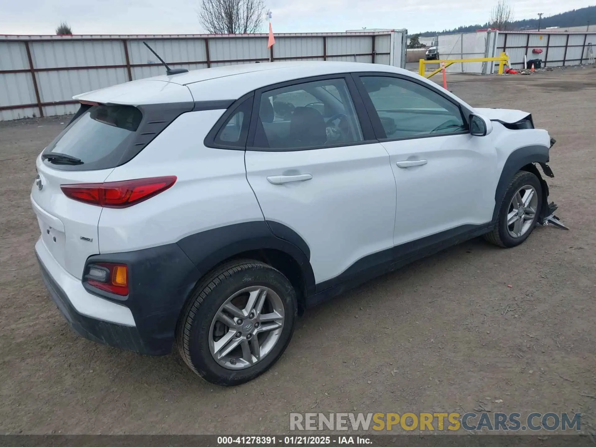 4 Photograph of a damaged car KM8K1CAA8MU691948 HYUNDAI KONA 2021