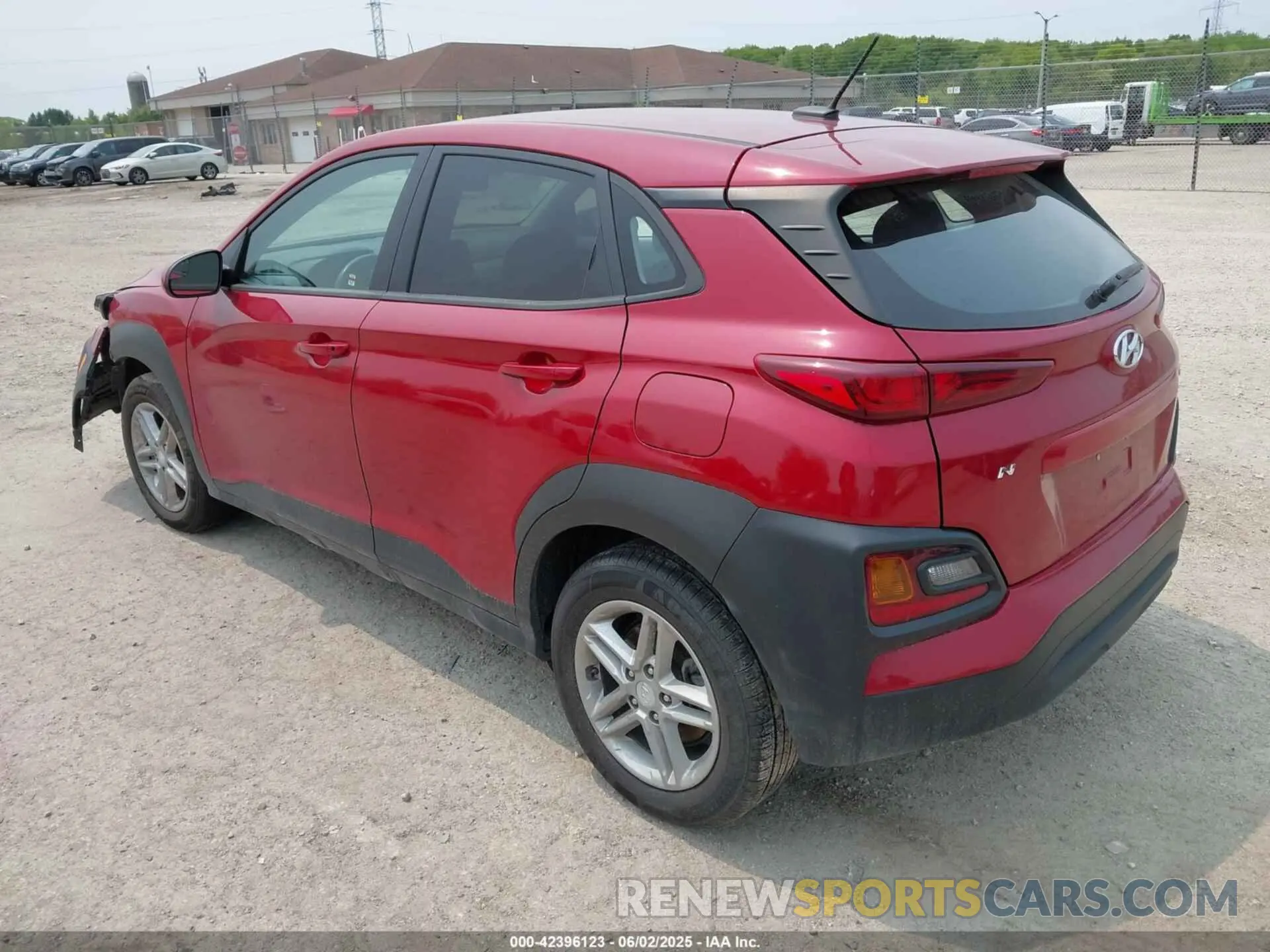 3 Photograph of a damaged car KM8K1CAA9MU633962 HYUNDAI KONA 2021