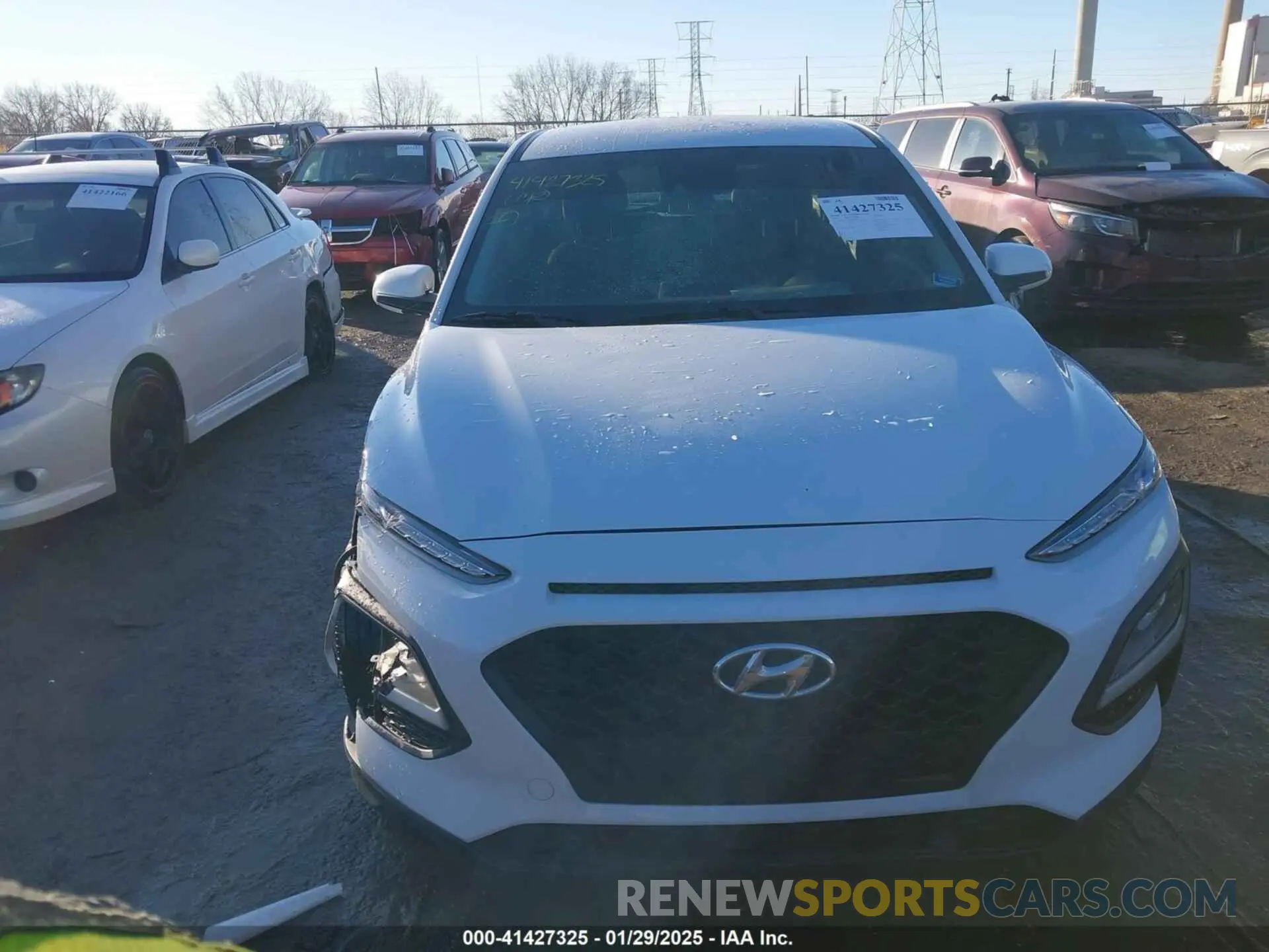 12 Photograph of a damaged car KM8K1CAAXMU647112 HYUNDAI KONA 2021