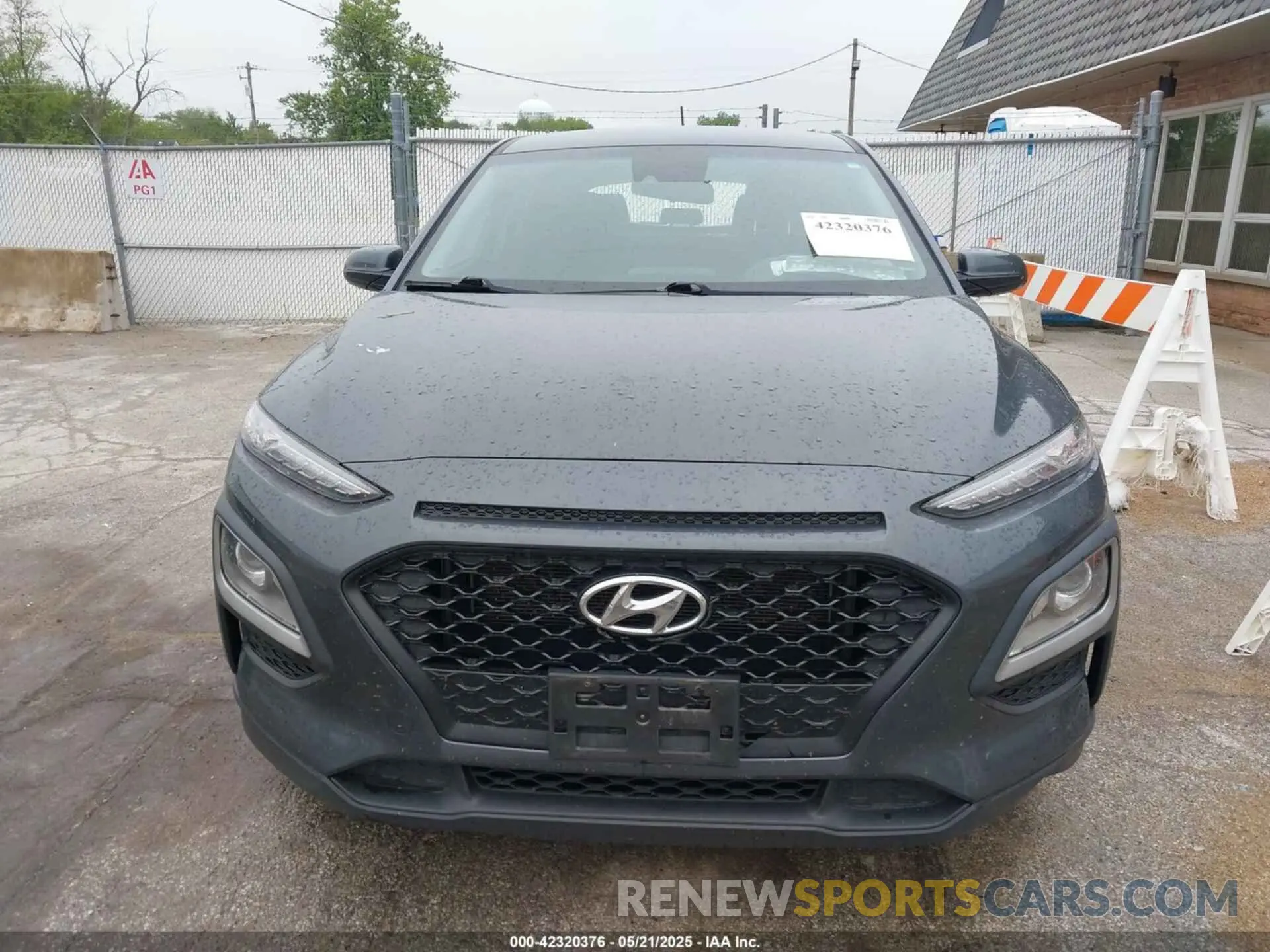 13 Photograph of a damaged car KM8K1CAAXMU740034 HYUNDAI KONA 2021