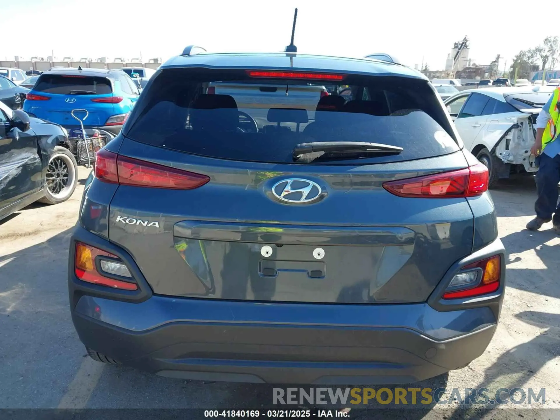 17 Photograph of a damaged car KM8K22AA3MU670951 HYUNDAI KONA 2021