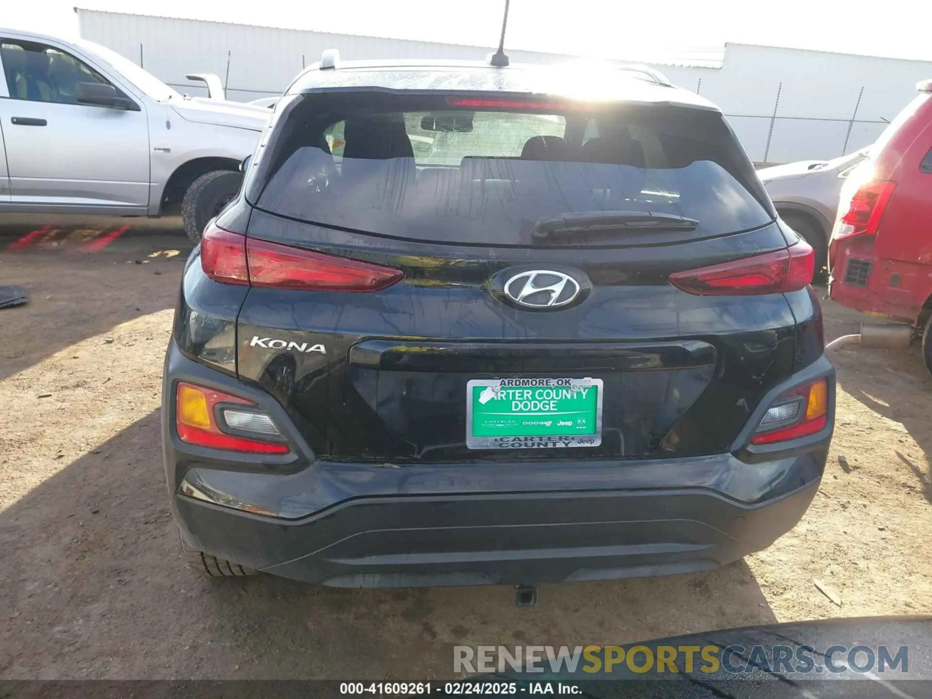 16 Photograph of a damaged car KM8K22AA3MU747284 HYUNDAI KONA 2021