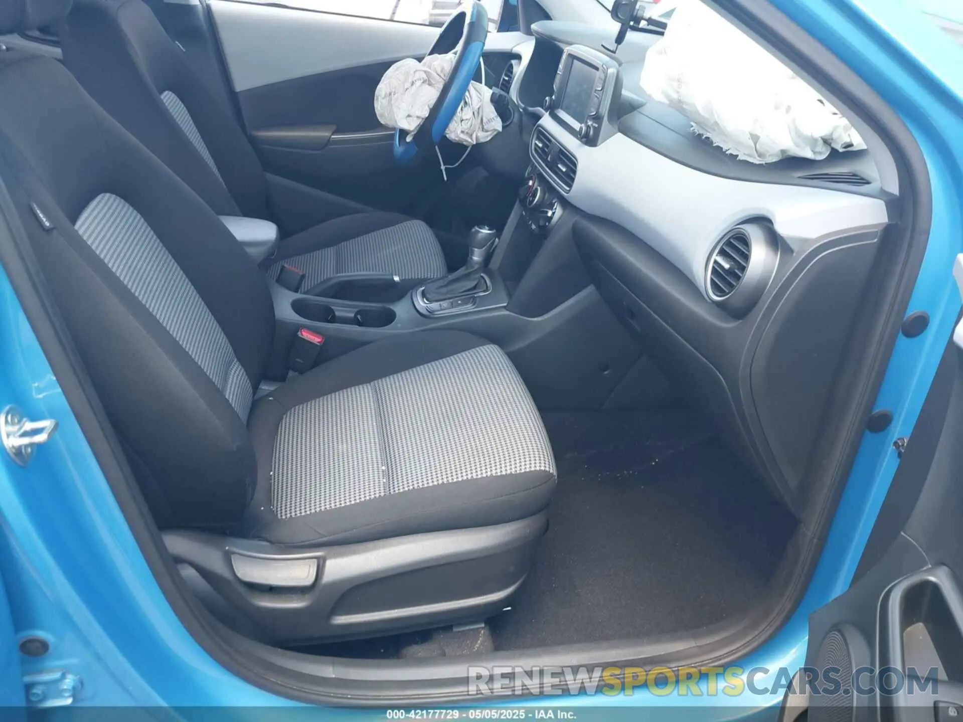 5 Photograph of a damaged car KM8K22AA4MU621368 HYUNDAI KONA 2021