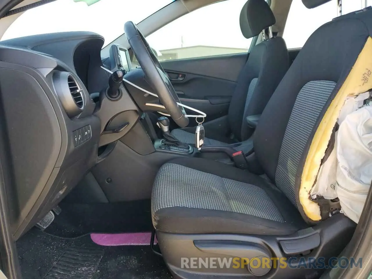 7 Photograph of a damaged car KM8K22AA4MU707313 HYUNDAI KONA 2021