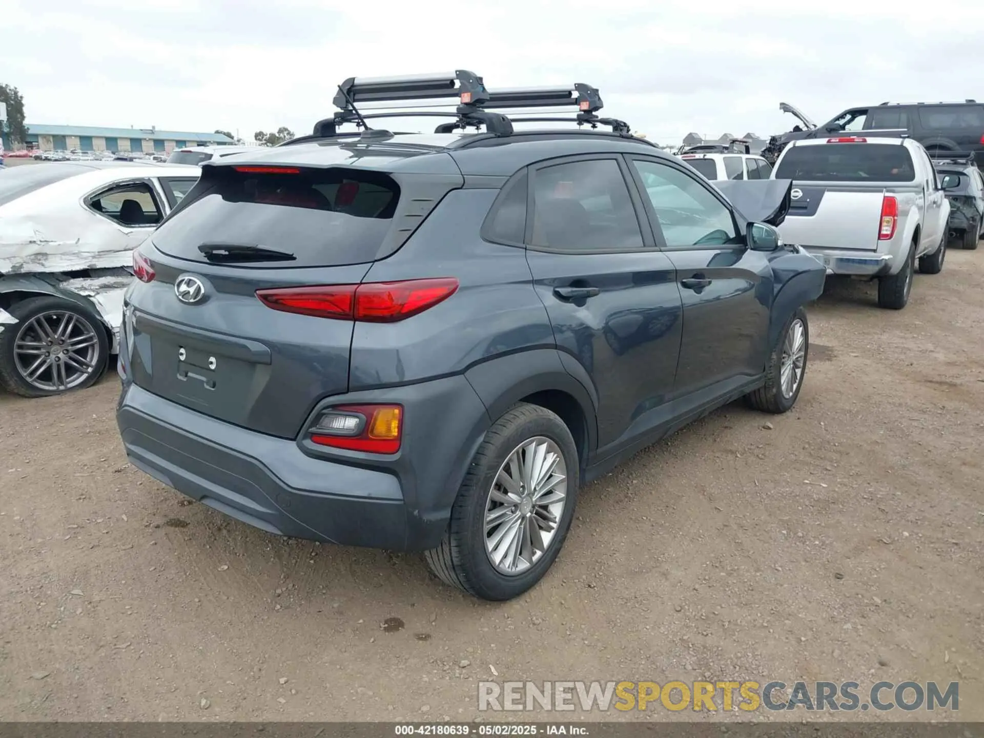 4 Photograph of a damaged car KM8K22AA5MU603865 HYUNDAI KONA 2021