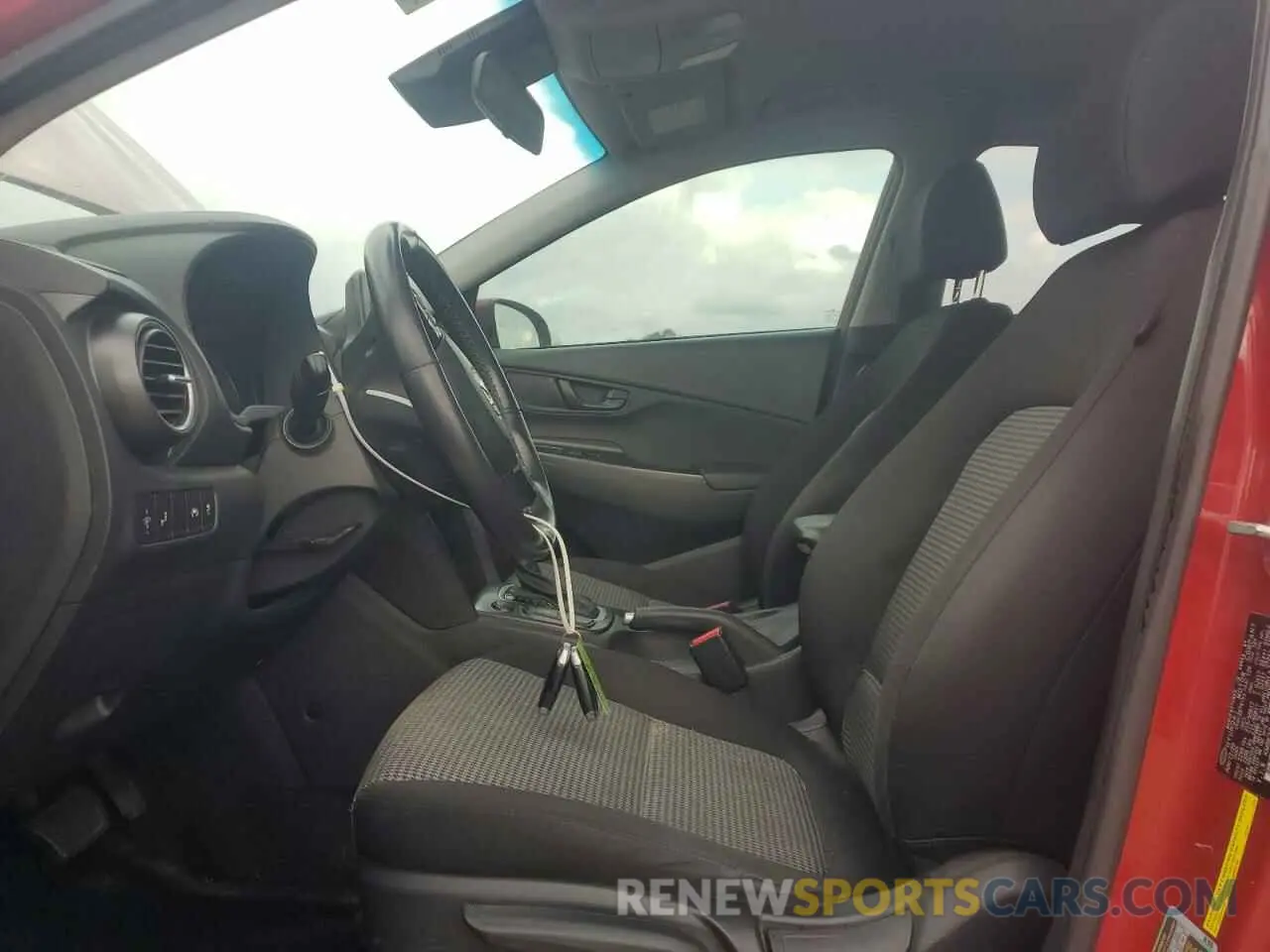 7 Photograph of a damaged car KM8K22AA5MU607852 HYUNDAI KONA 2021