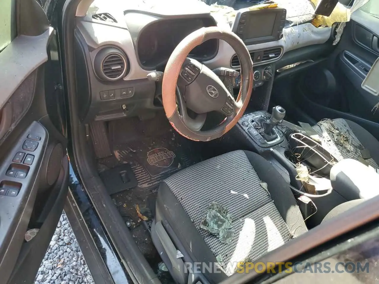 8 Photograph of a damaged car KM8K22AA6MU599177 HYUNDAI KONA 2021