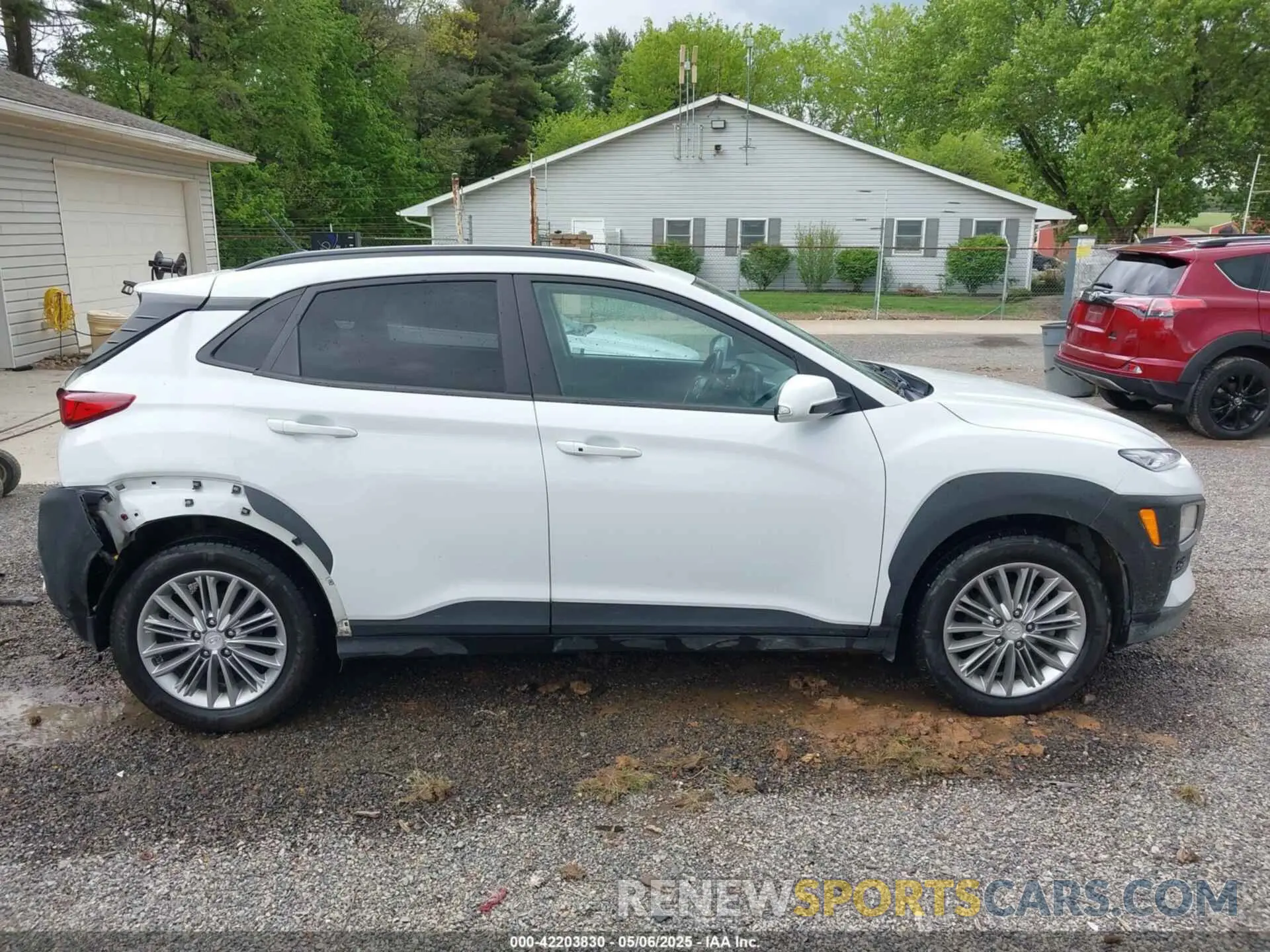 14 Photograph of a damaged car KM8K22AA6MU600814 HYUNDAI KONA 2021