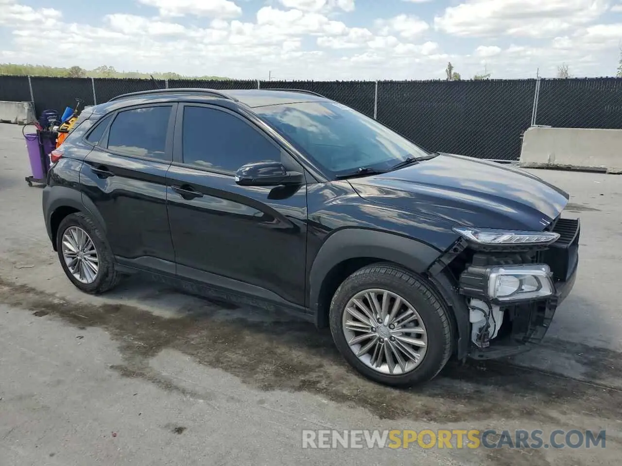 4 Photograph of a damaged car KM8K22AA6MU695830 HYUNDAI KONA 2021