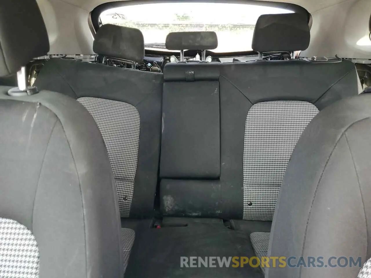 10 Photograph of a damaged car KM8K22AA7MU629528 HYUNDAI KONA 2021