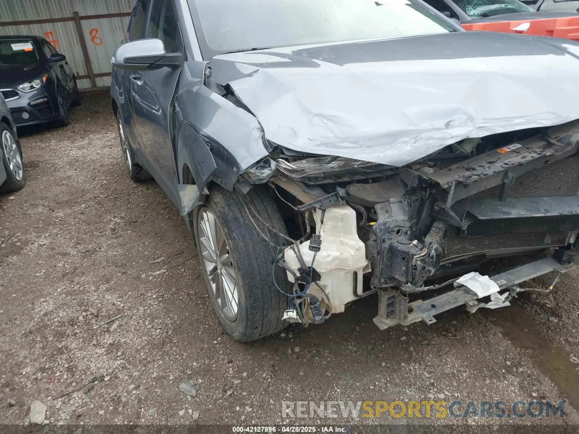 12 Photograph of a damaged car KM8K22AA7MU639489 HYUNDAI KONA 2021