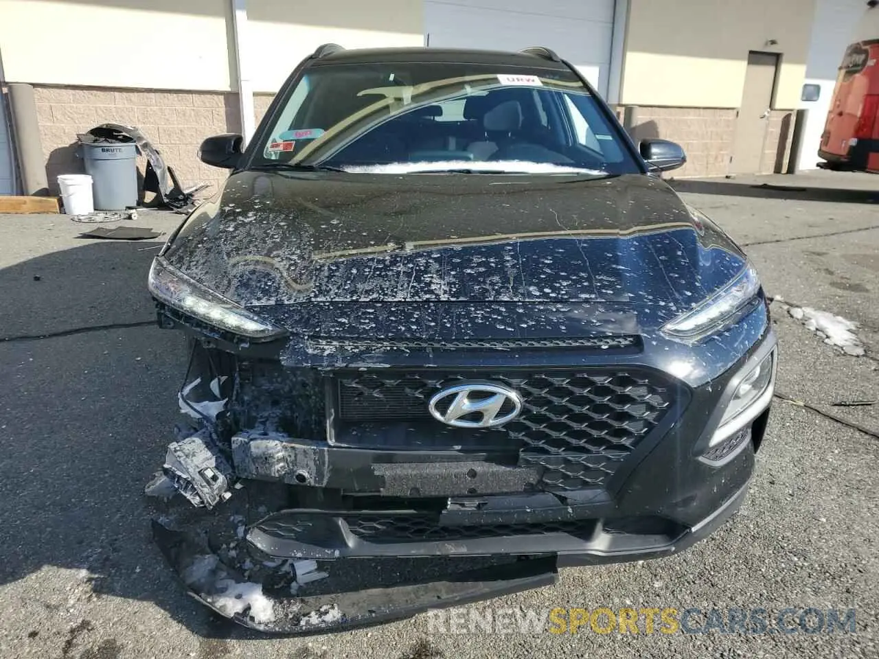 5 Photograph of a damaged car KM8K22AA7MU703272 HYUNDAI KONA 2021