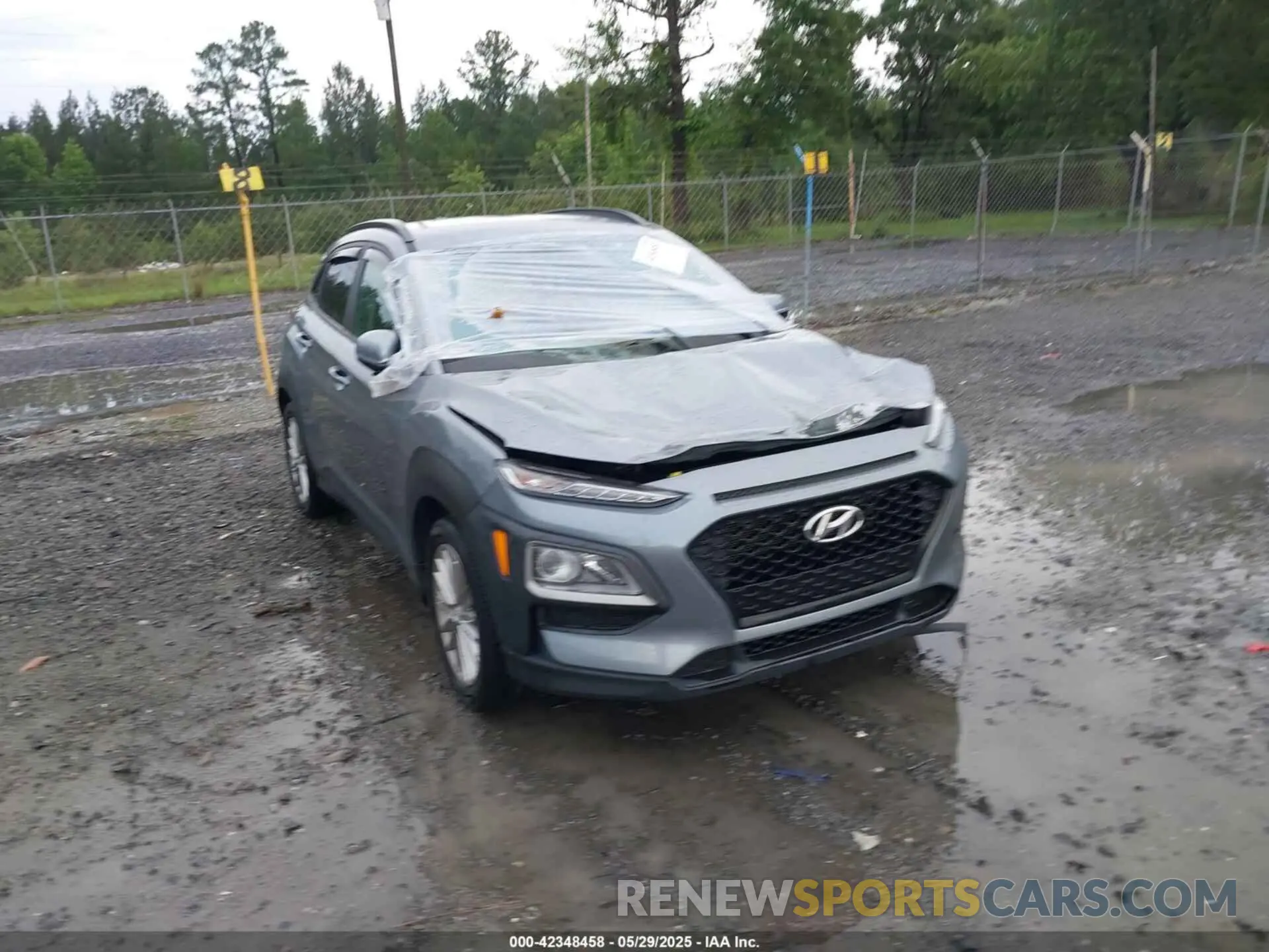 1 Photograph of a damaged car KM8K22AA8MU619395 HYUNDAI KONA 2021