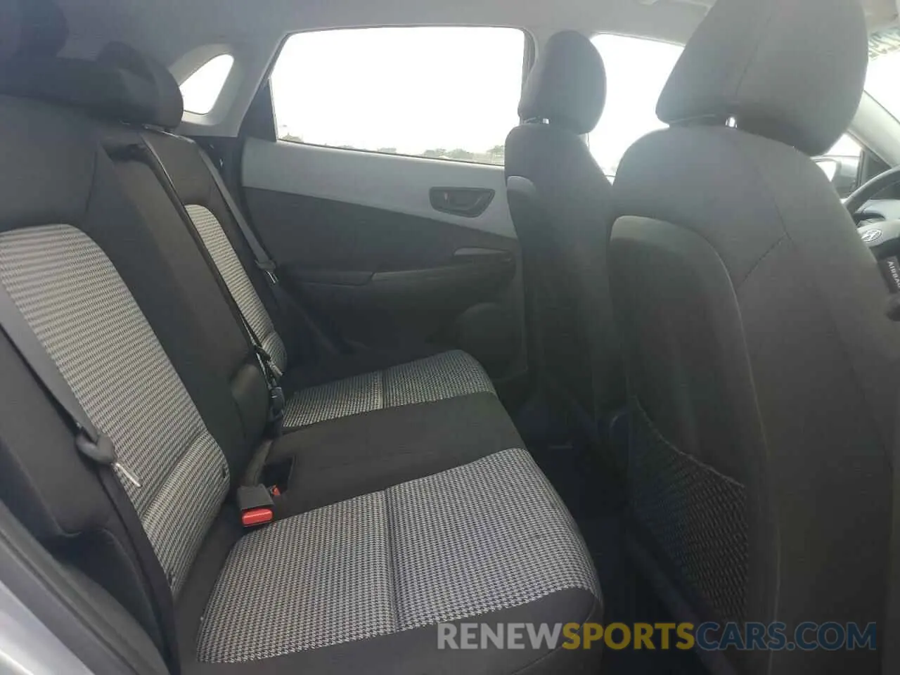11 Photograph of a damaged car KM8K22AA8MU638416 HYUNDAI KONA 2021