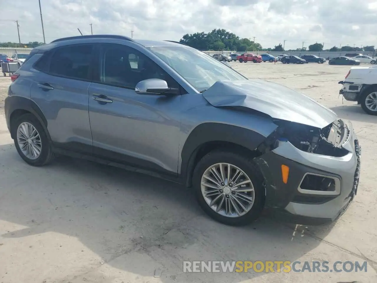 4 Photograph of a damaged car KM8K22AA8MU638416 HYUNDAI KONA 2021