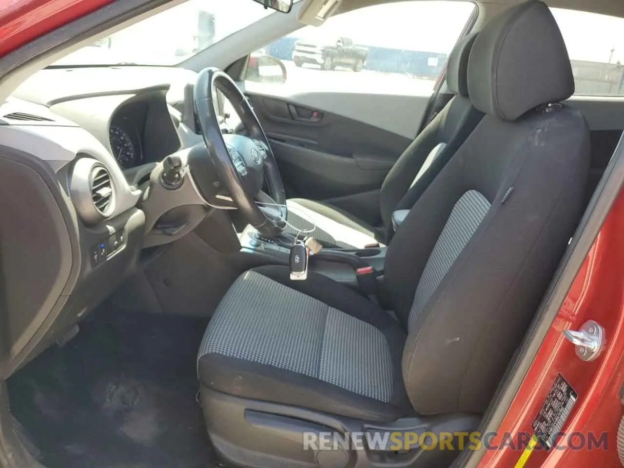 7 Photograph of a damaged car KM8K22AA9MU747662 HYUNDAI KONA 2021