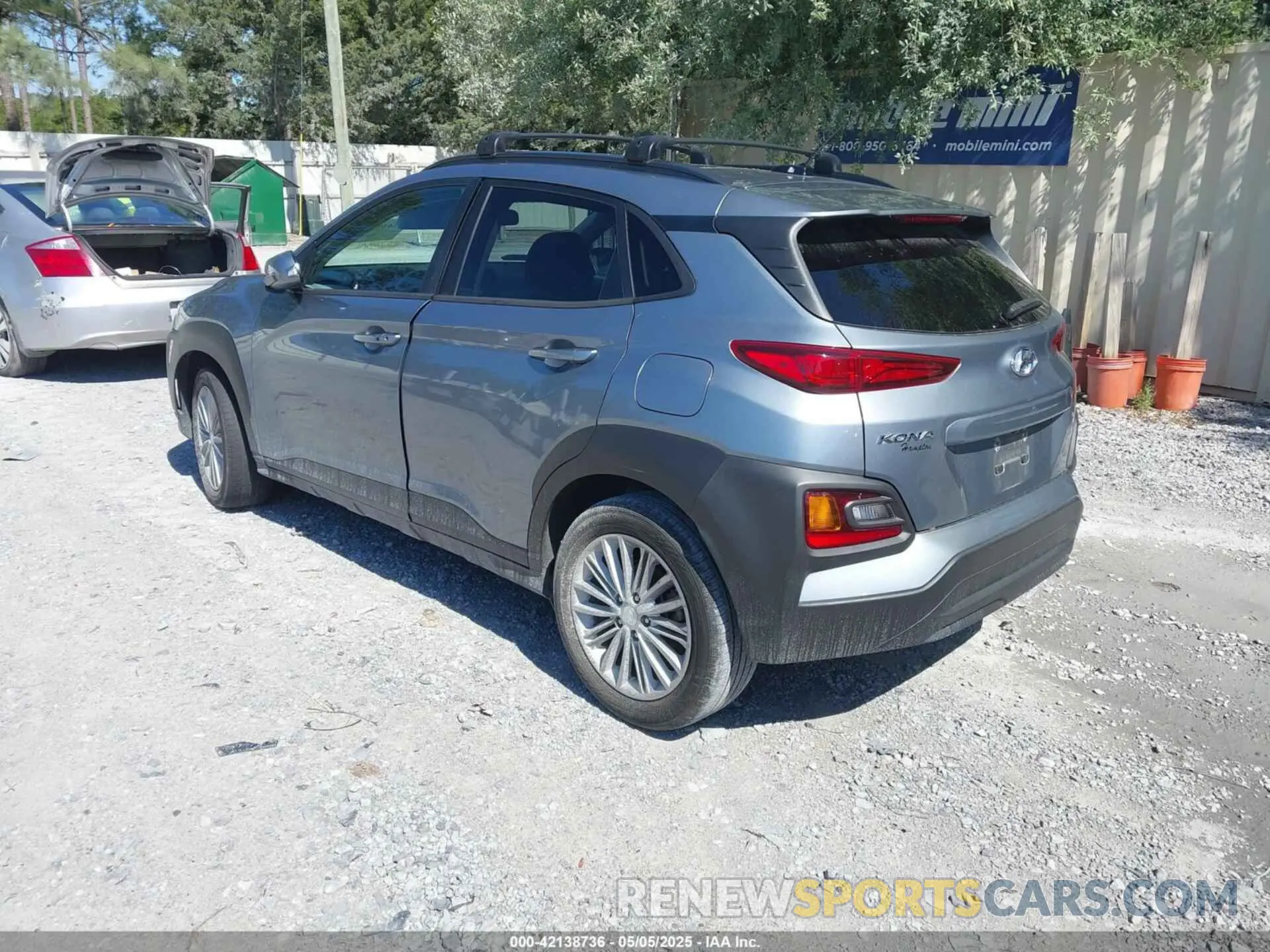 3 Photograph of a damaged car KM8K22AAXMU603697 HYUNDAI KONA 2021