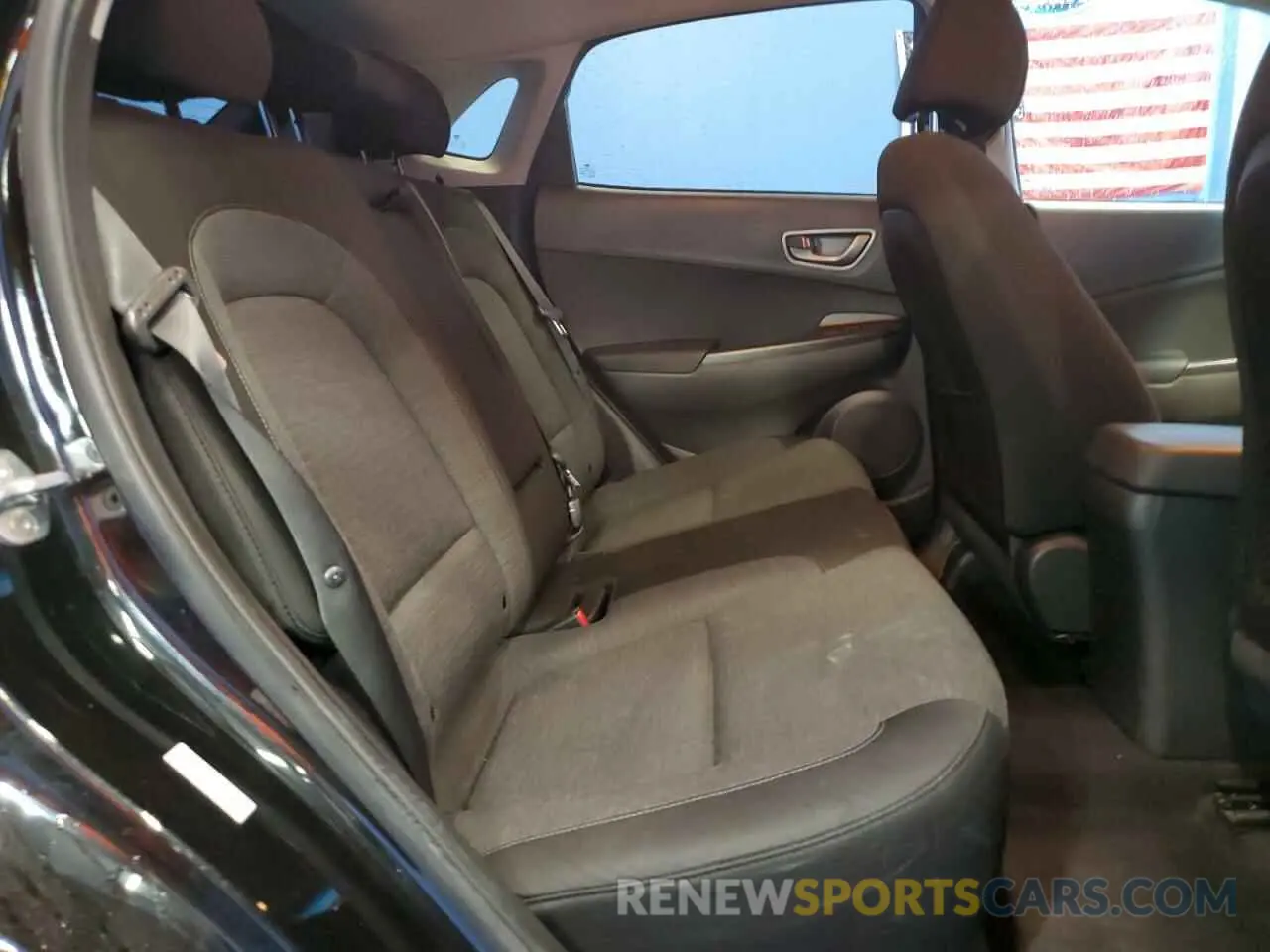 11 Photograph of a damaged car KM8K23AG2MU132350 HYUNDAI KONA 2021