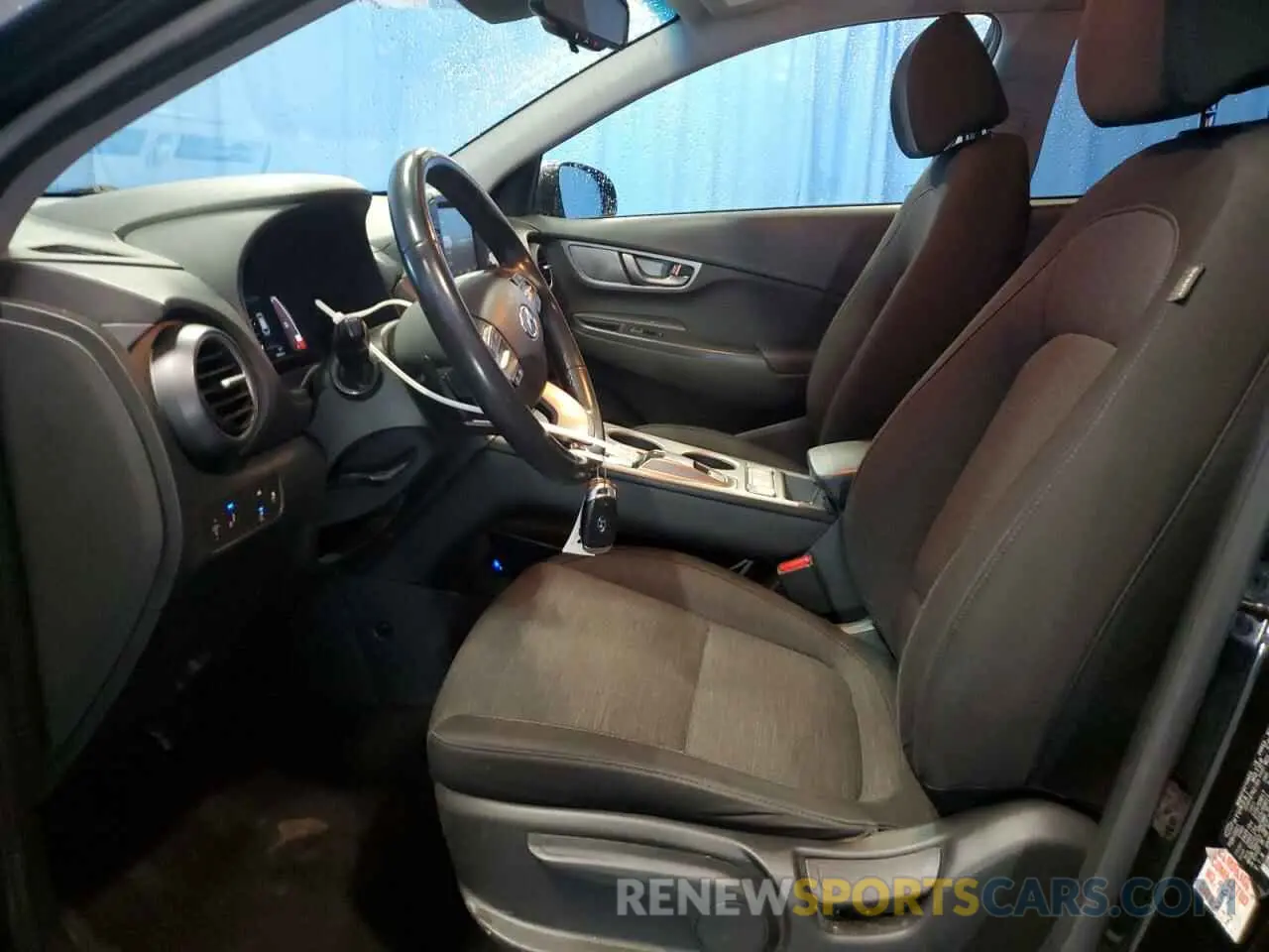 7 Photograph of a damaged car KM8K23AG2MU132350 HYUNDAI KONA 2021