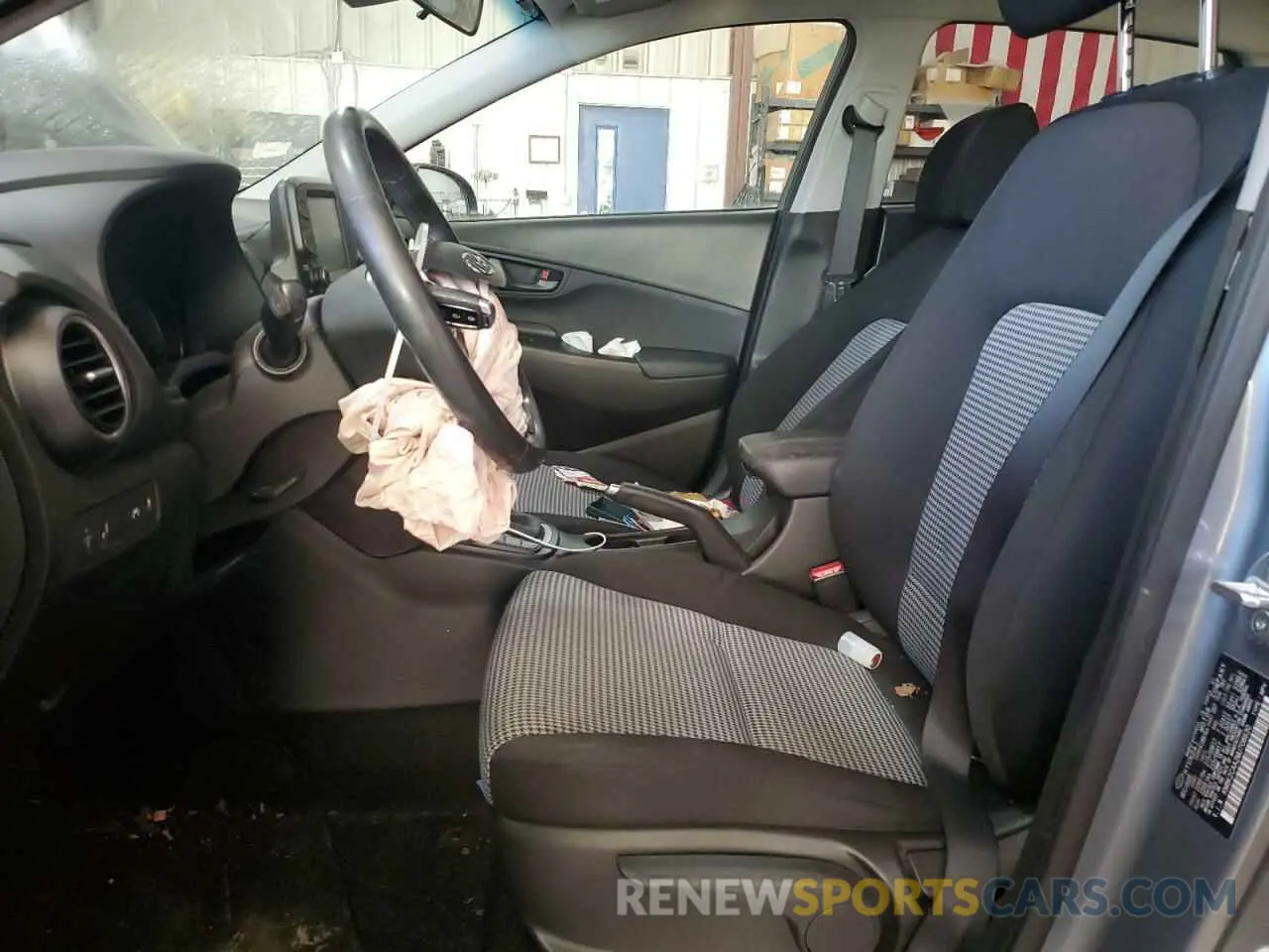 7 Photograph of a damaged car KM8K2CAA2MU708630 HYUNDAI KONA 2021