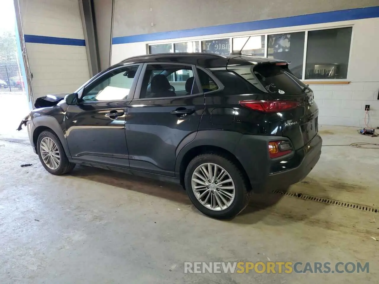 2 Photograph of a damaged car KM8K2CAA3MU739742 HYUNDAI KONA 2021